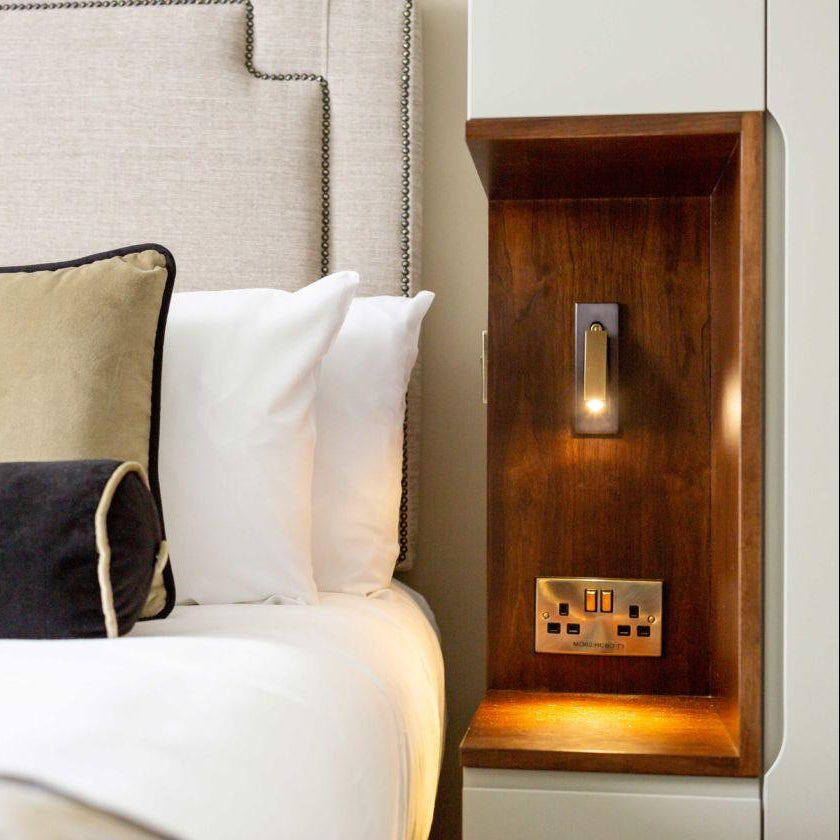 Eurvaran Embedded Bedside Plug-in Sconce Wall lamp