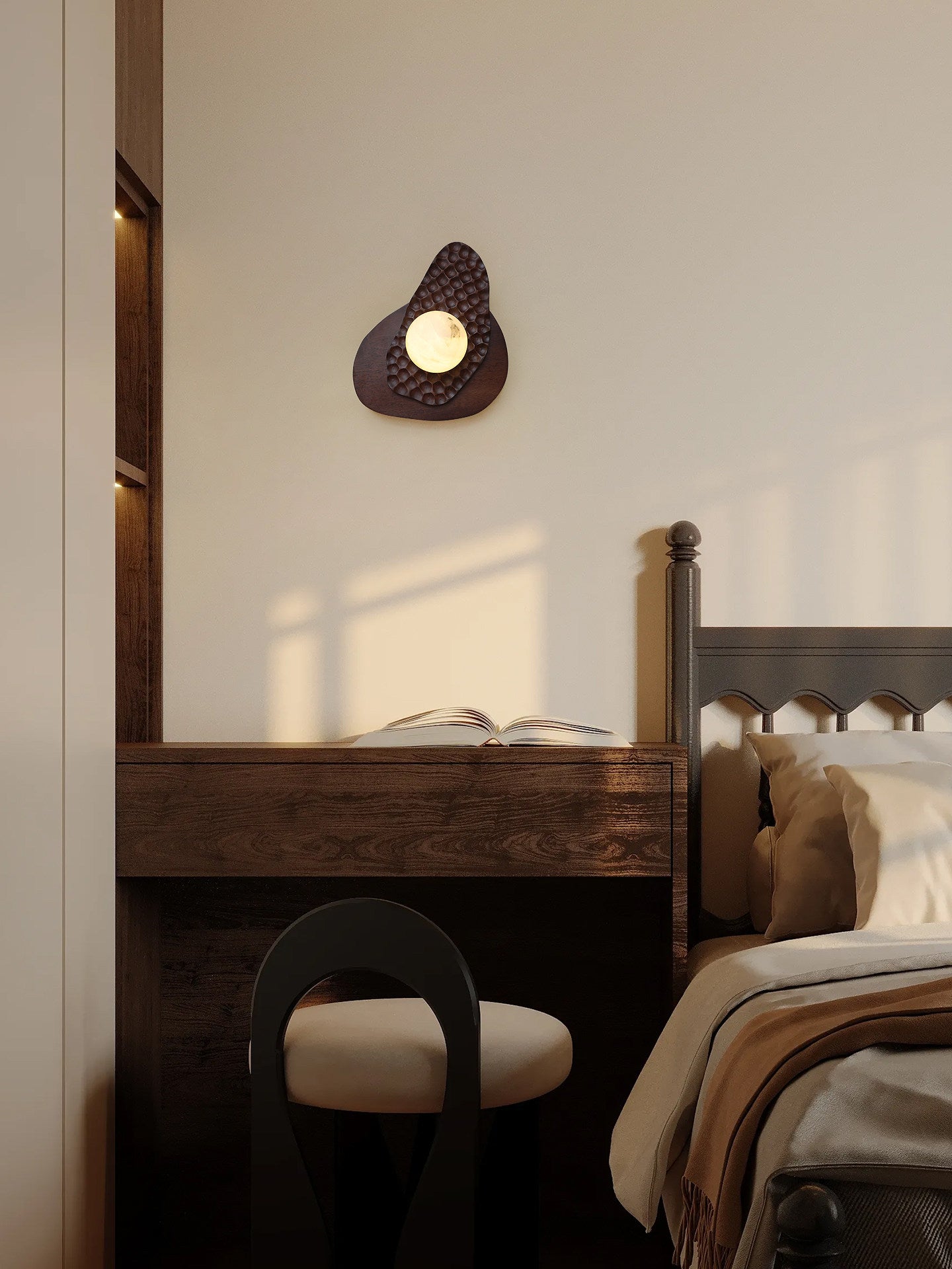 Korin Nest Wall Light