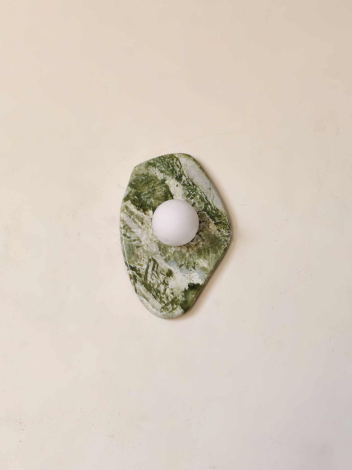 Elaivine Wall Lamp