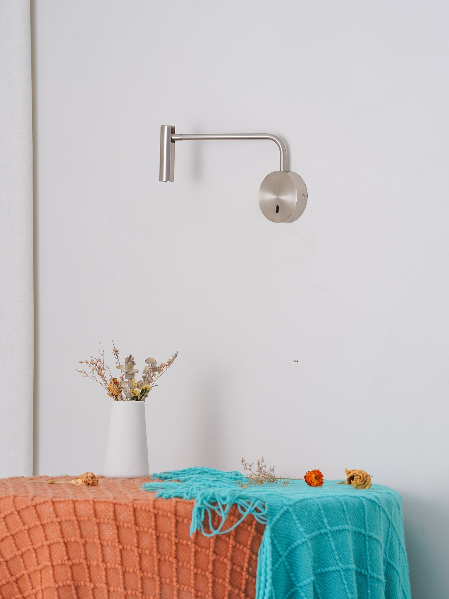Kiroxen Minimalist Disc LED Sconce Wall Lamp