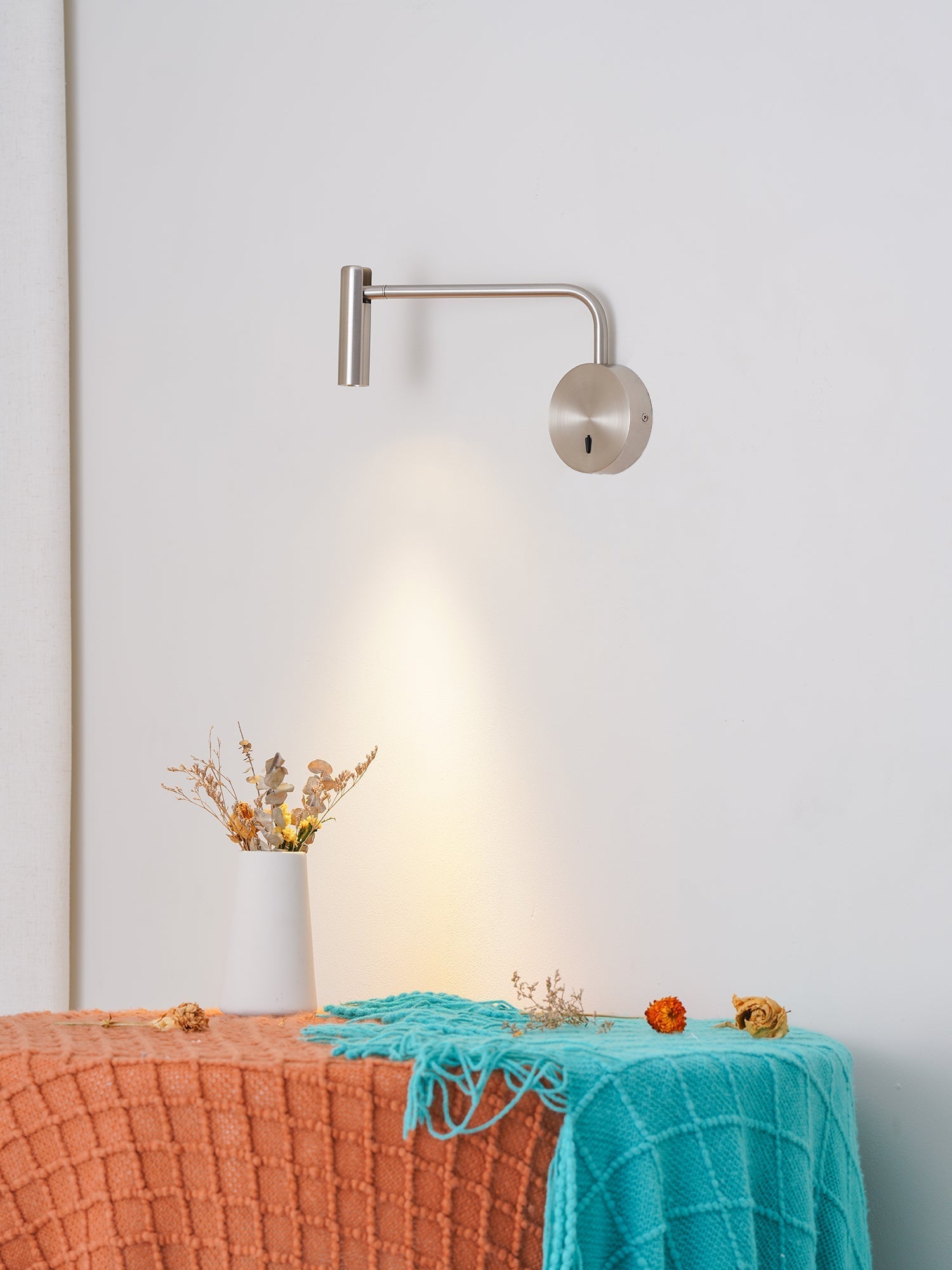 Kiroxen Minimalist Disc LED Sconce Wall Lamp