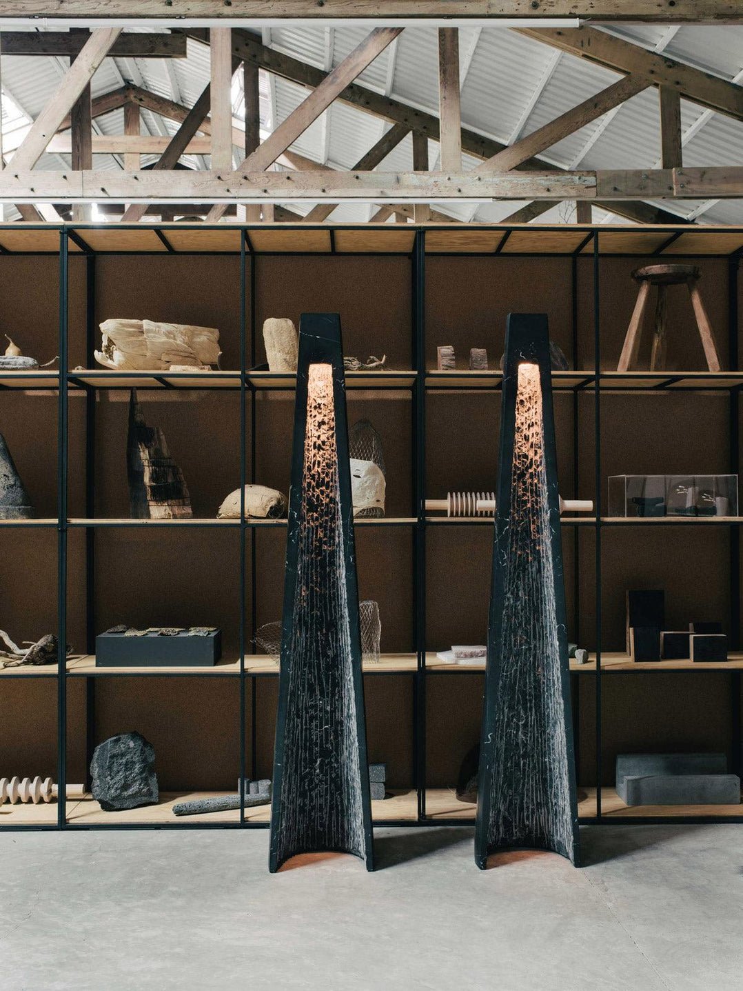Lave Marble Floor Lamp