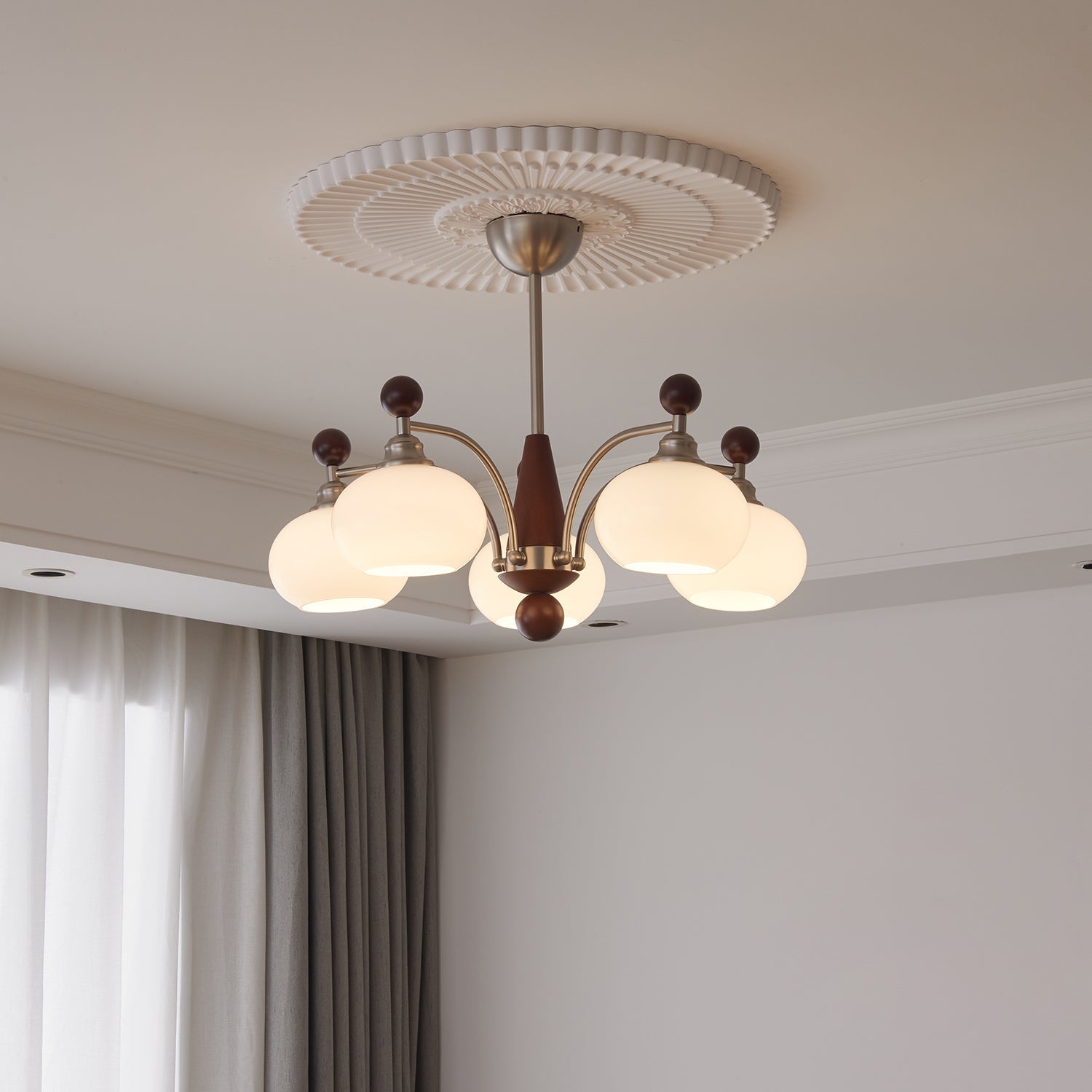 Ivloria Traditional Elegance Orbit Wood Glass Chandelier