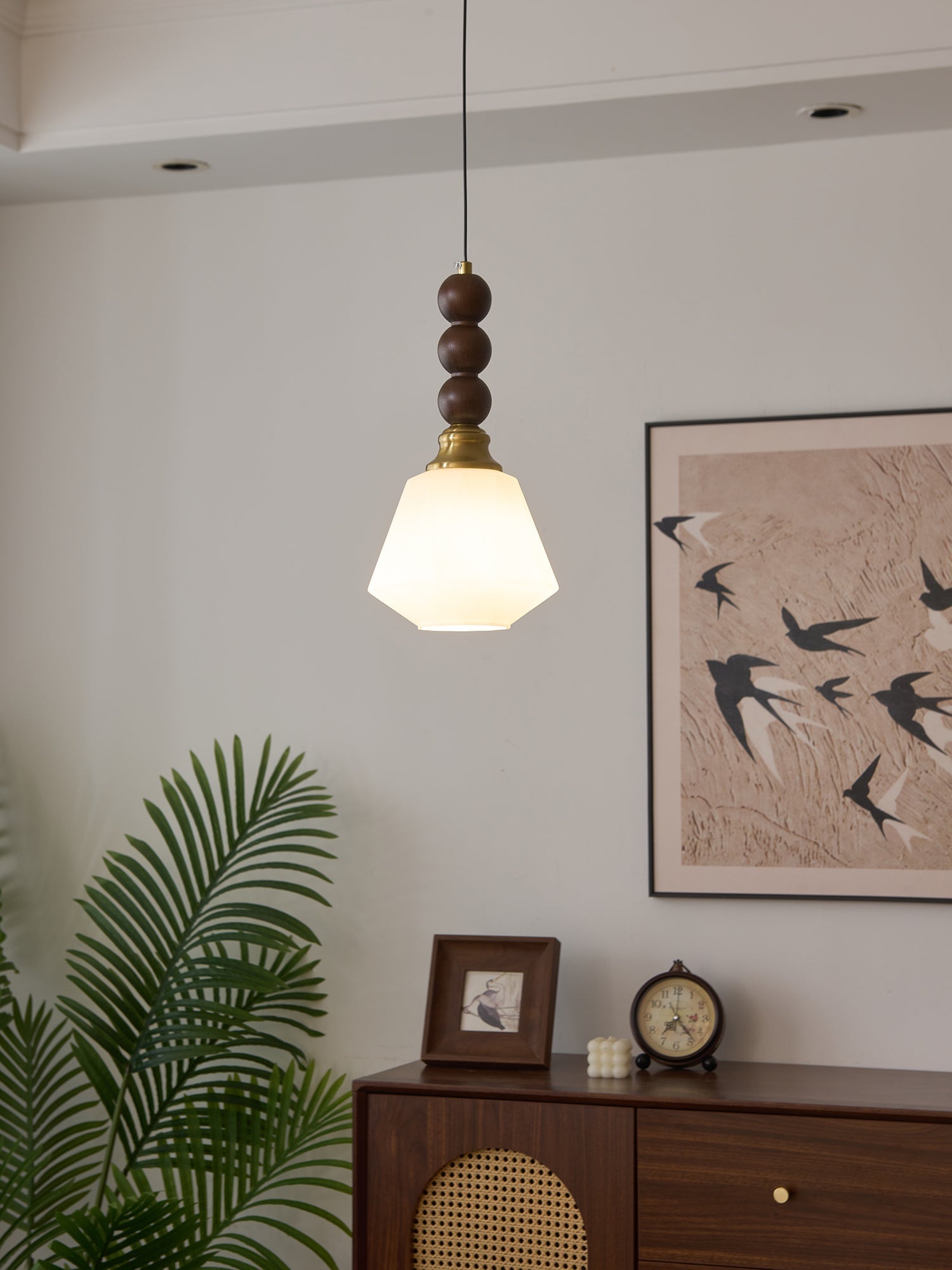 Vothaila Traditional Elegance Vintage Glass Wood Pendant Light