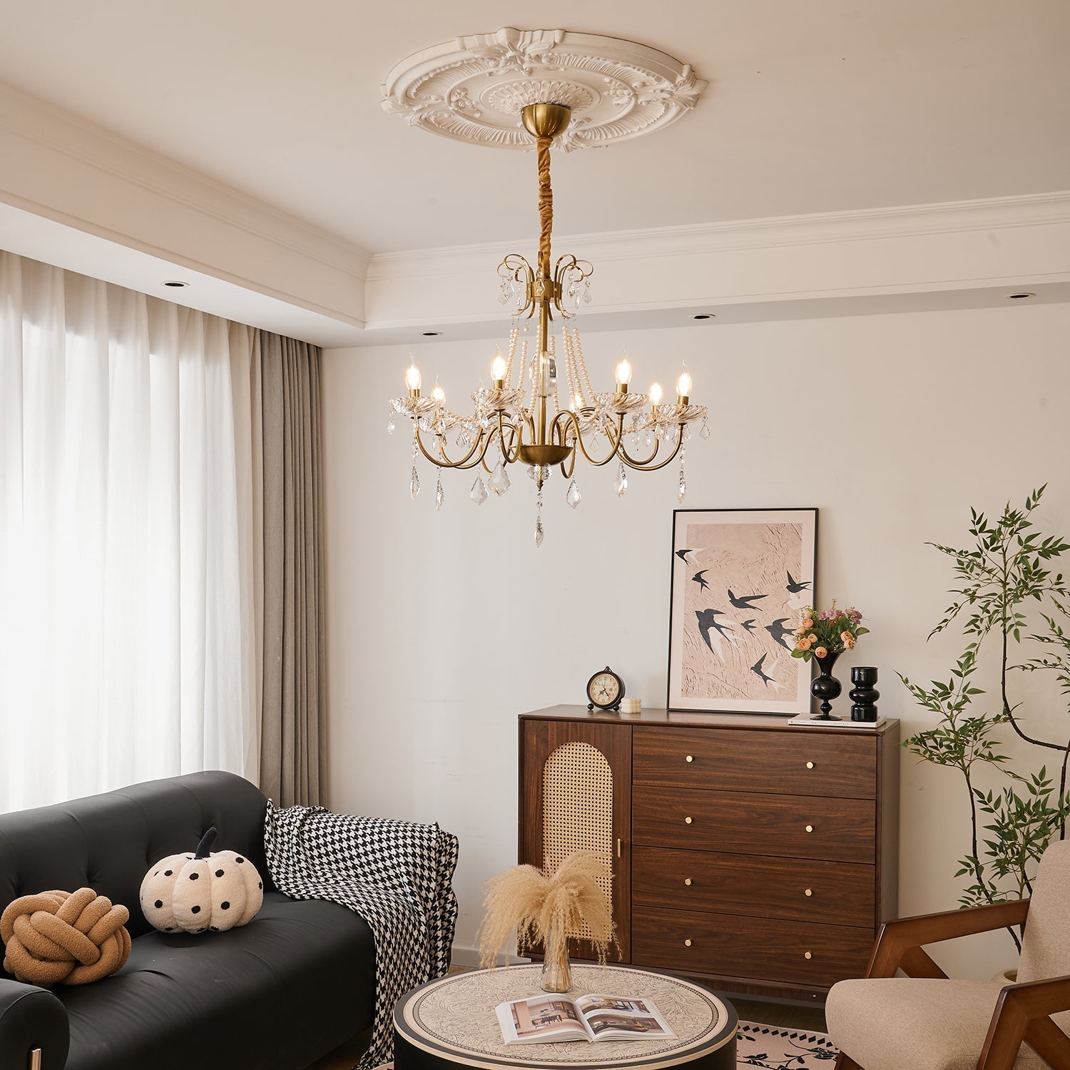 Evaria Traditional Luxury Crystal Pearl Chandelier