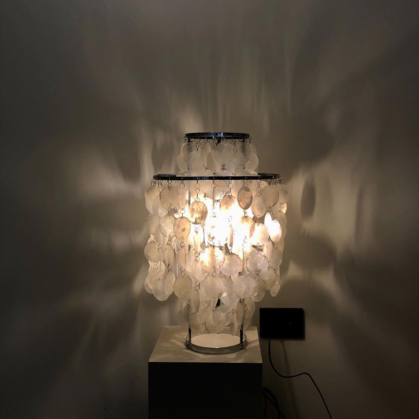 Dius Luxury Table Lamp