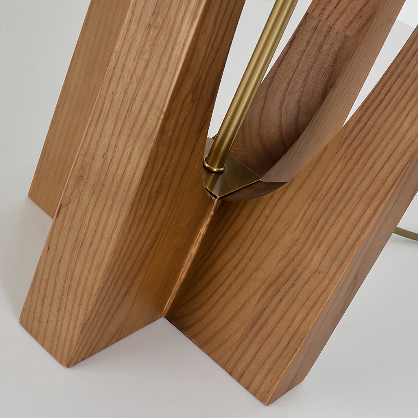 Syleia Floor Lamp Wood Modern