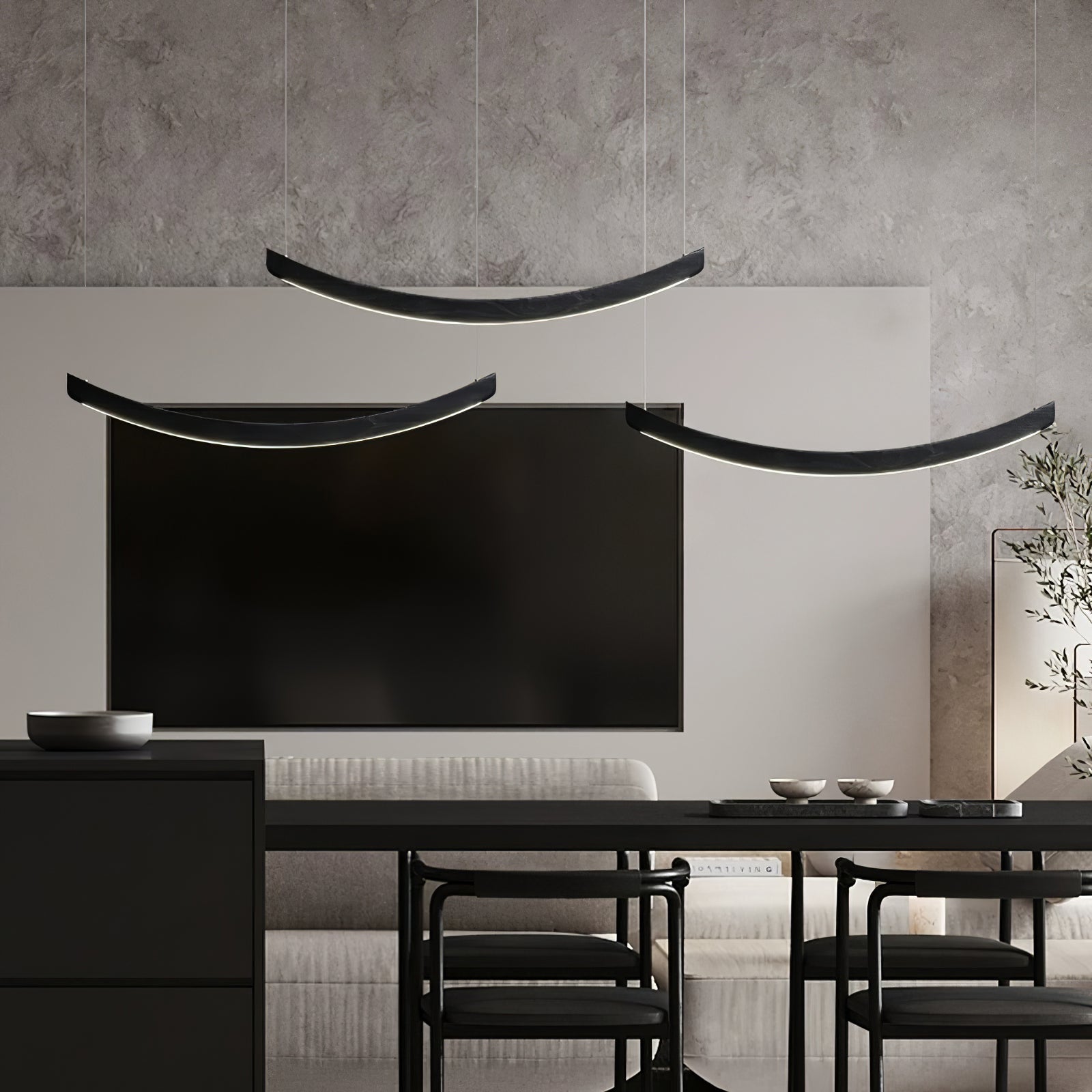 Sororelle Crescent Pendant Lamp