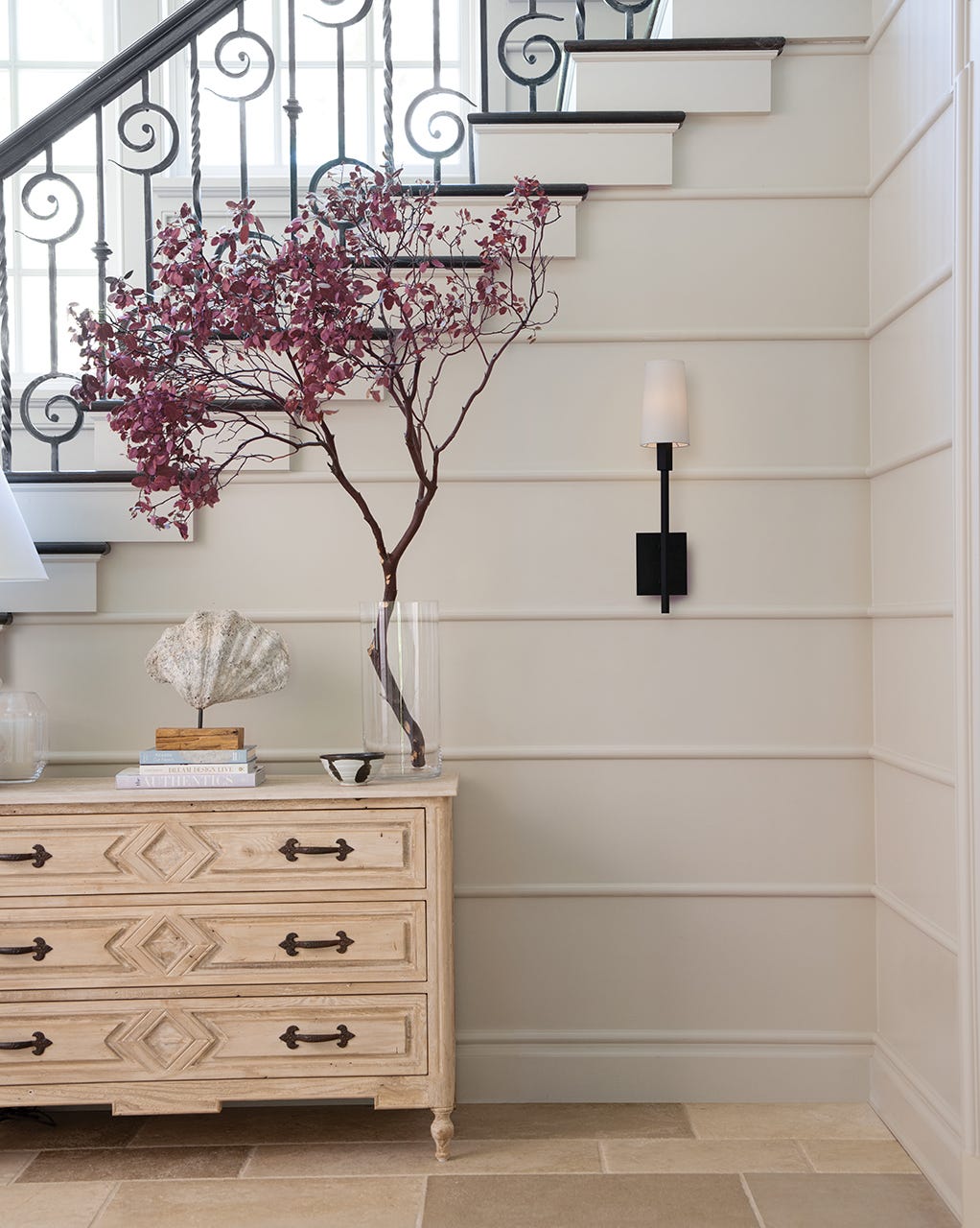 Elaorise Wall Lamp