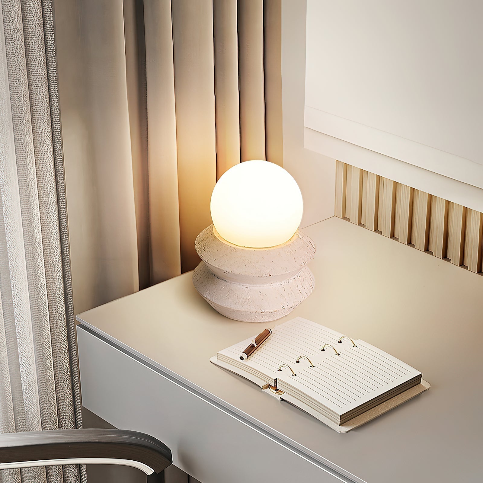 Renaette Table Lamp (Built-in Battery)