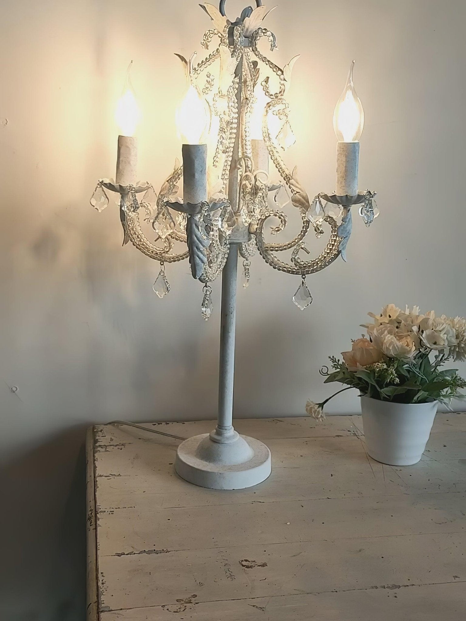Ahin Luxury Table Lamp