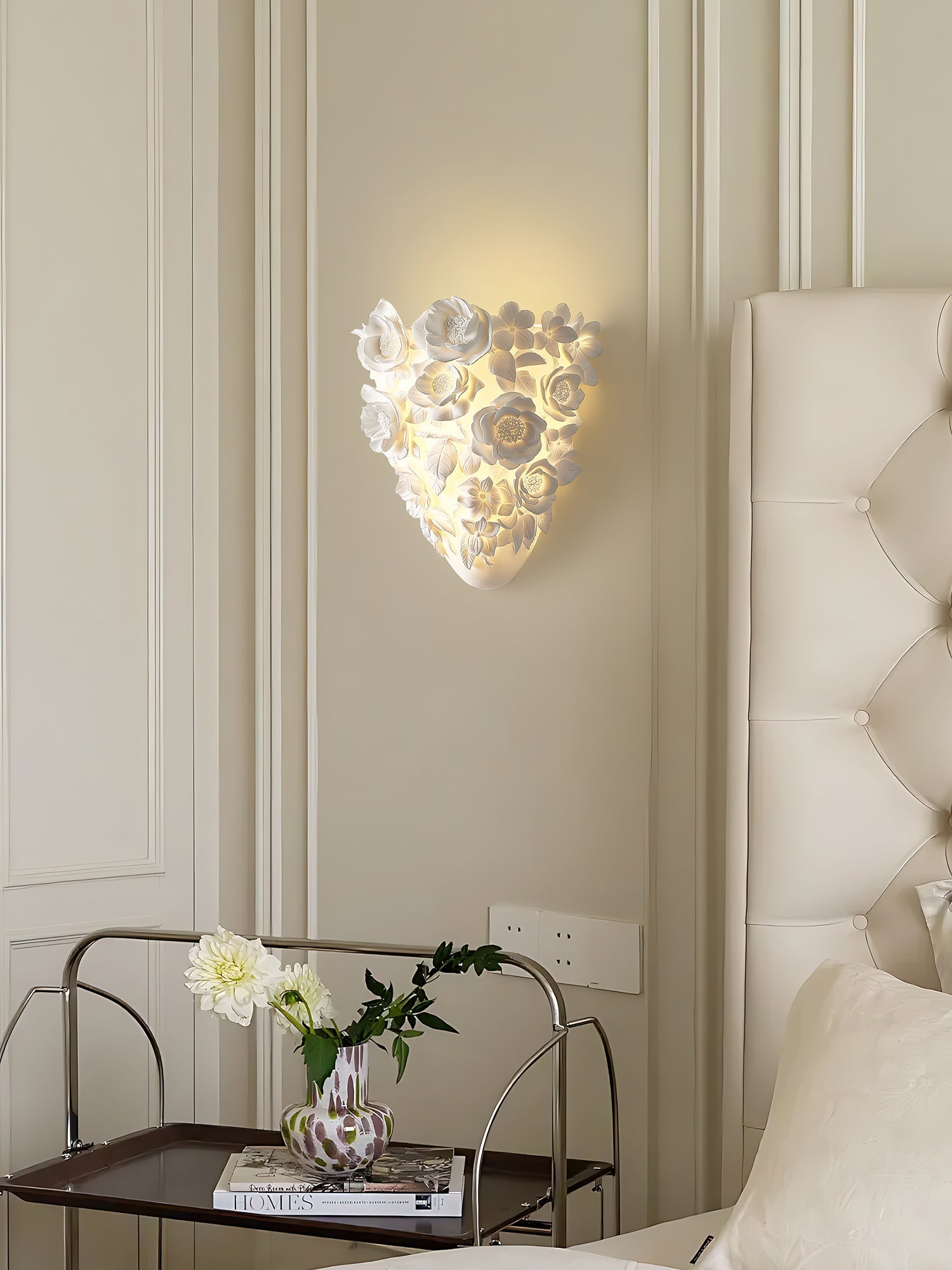 Floranza Wall Lamp - Neutral Decor