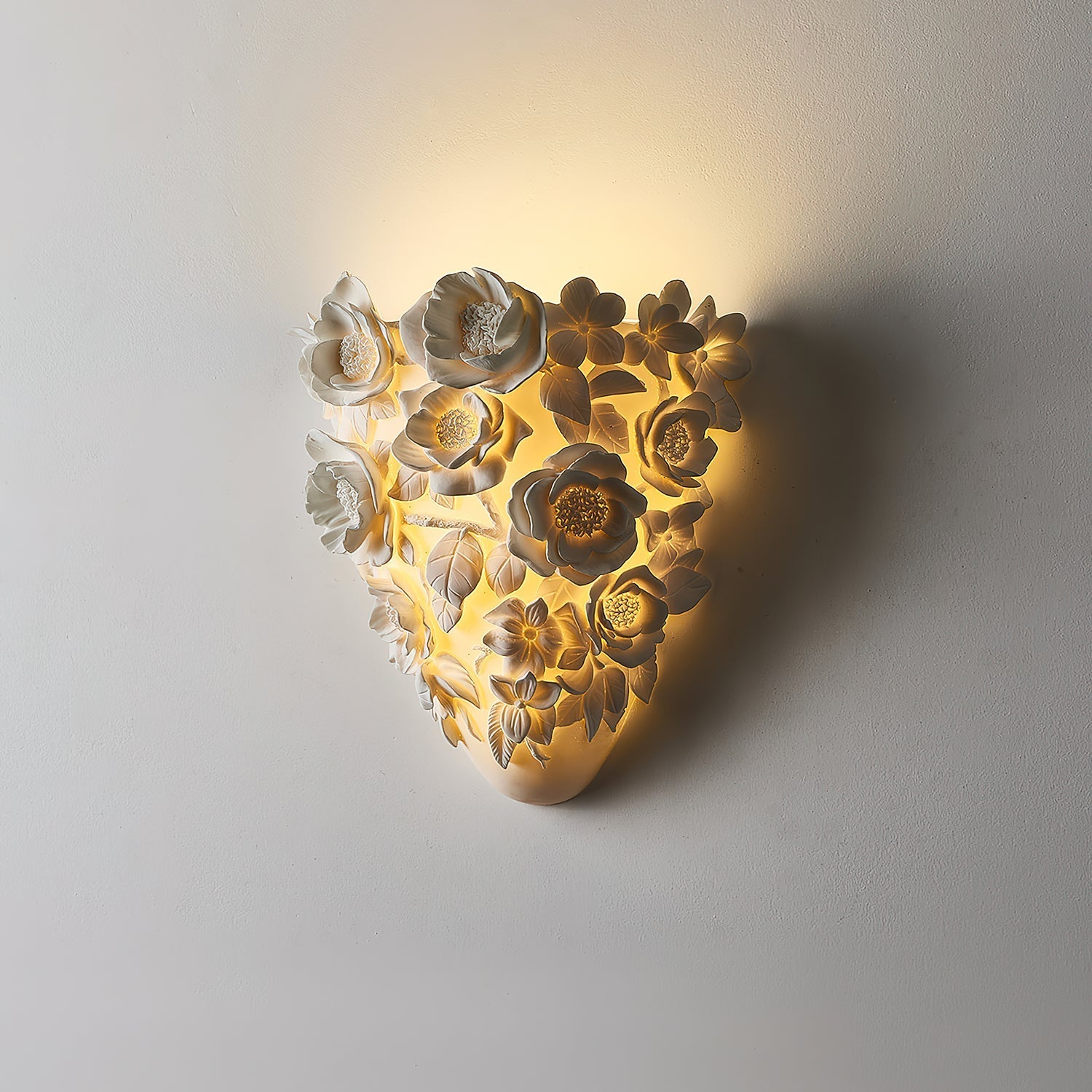Floranza Wall Lamp - Neutral Decor