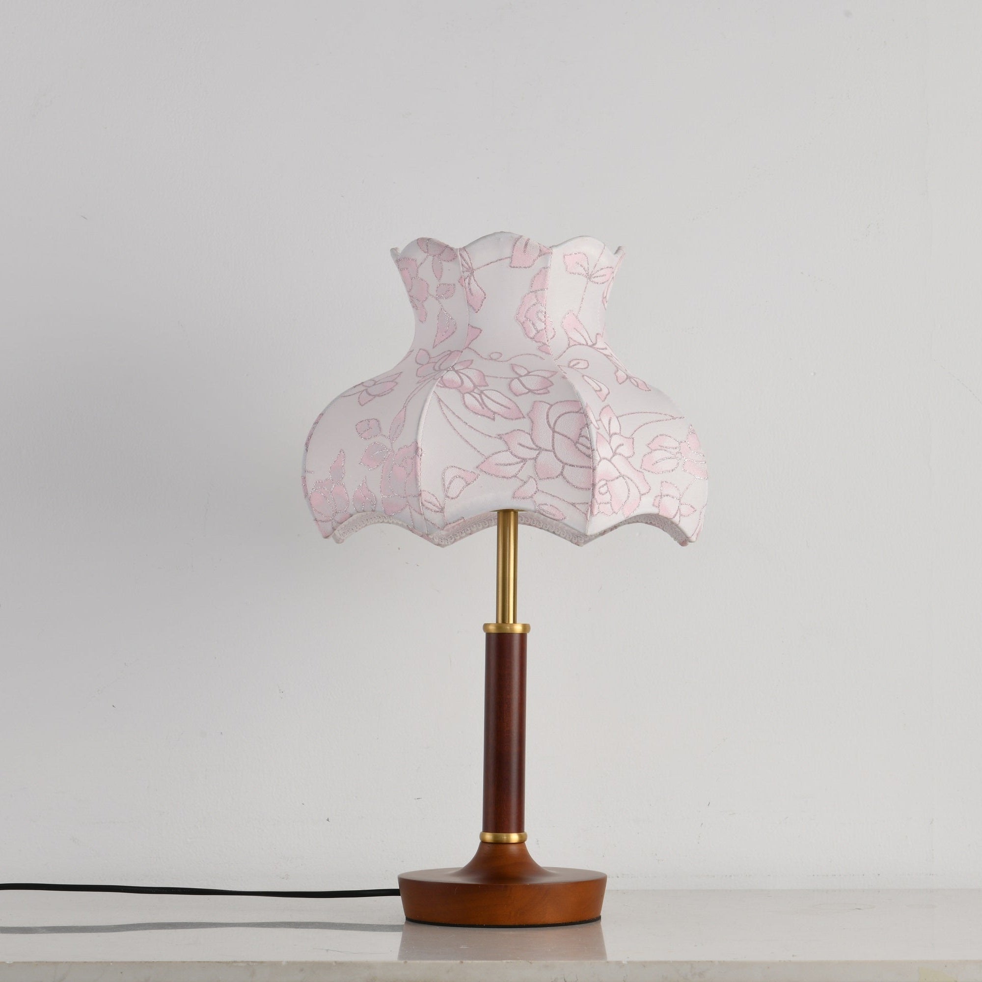 Naomi Vintage Table Lamp