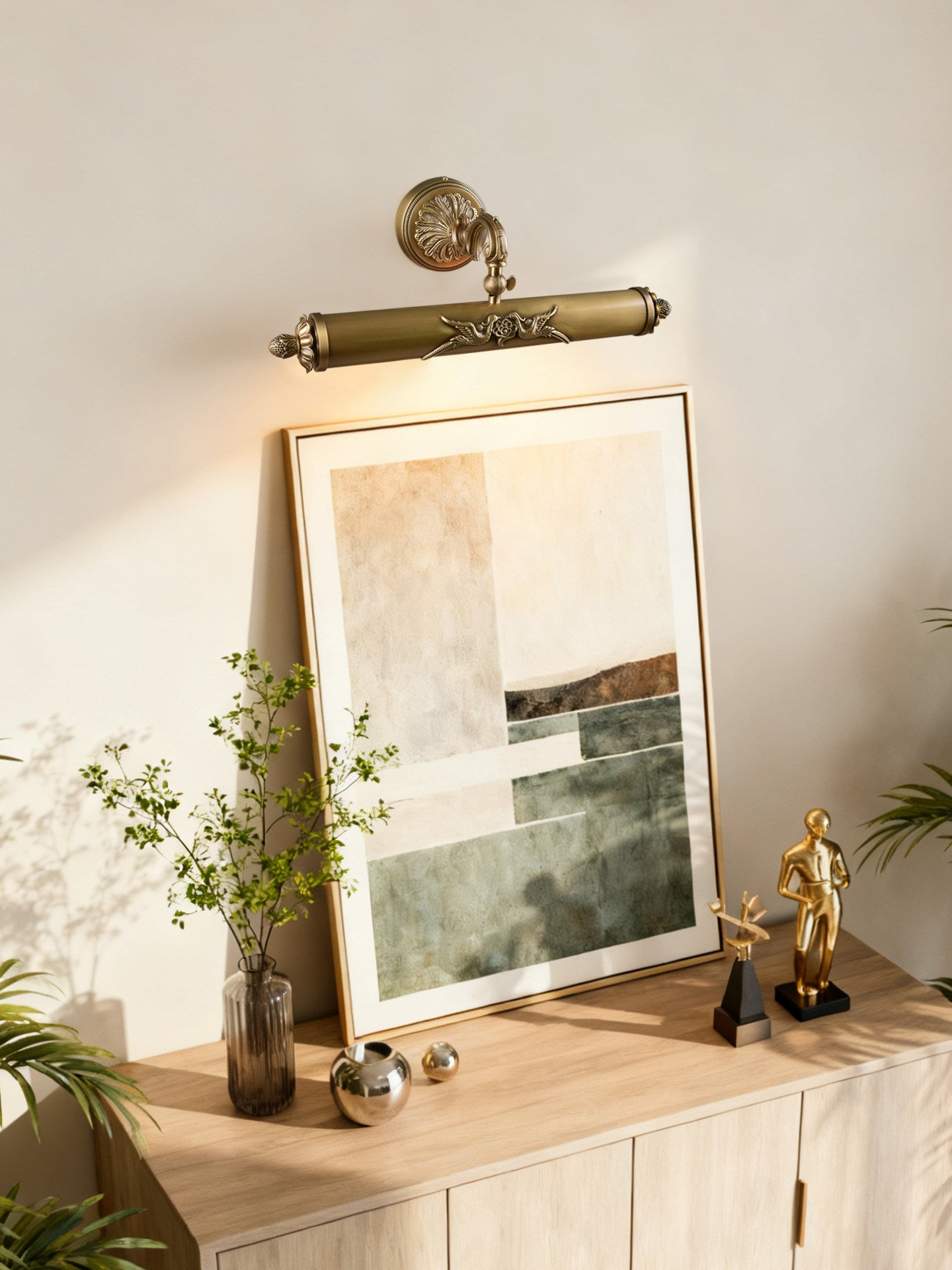 Casuaria Beam Brass Wall Light