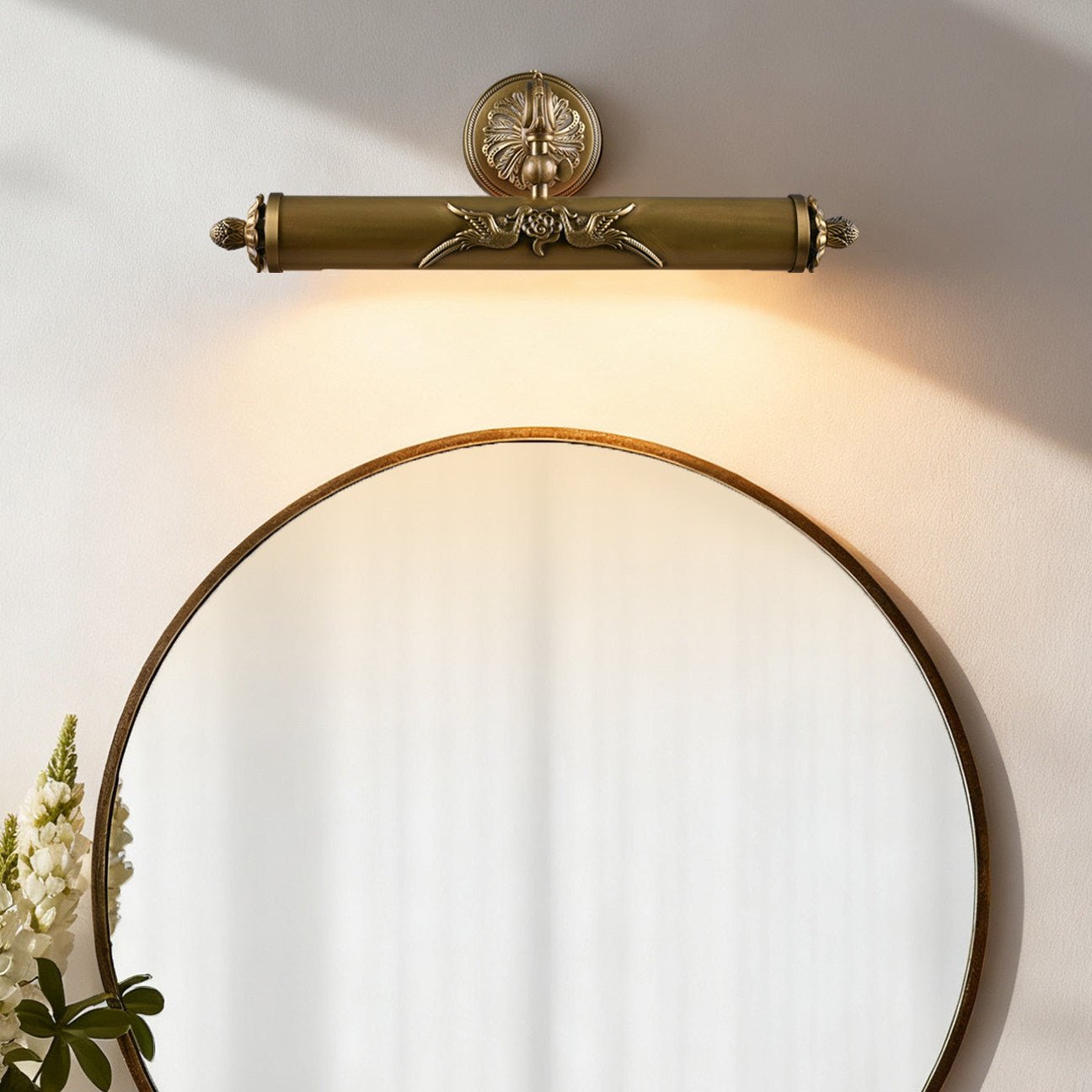 Casuaria Beam Brass Wall Light