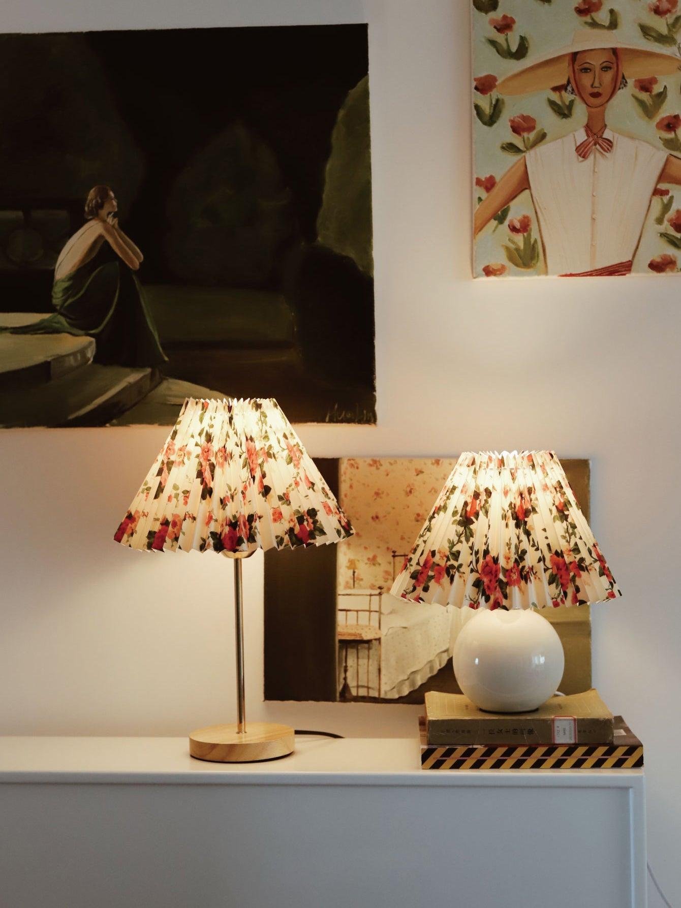 Zevelyra Fabric Table Lamp