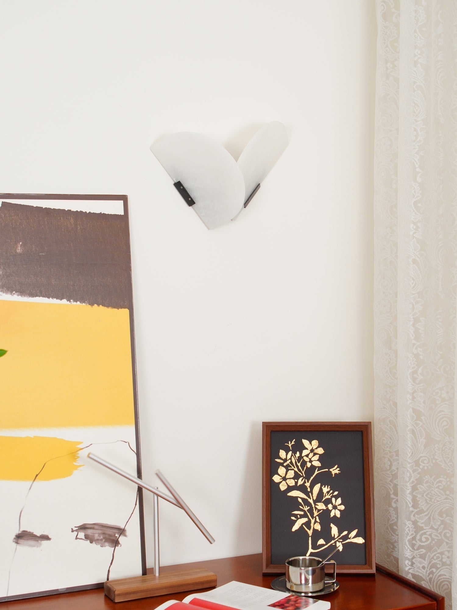 Pase Heart Alabaster Wall Light