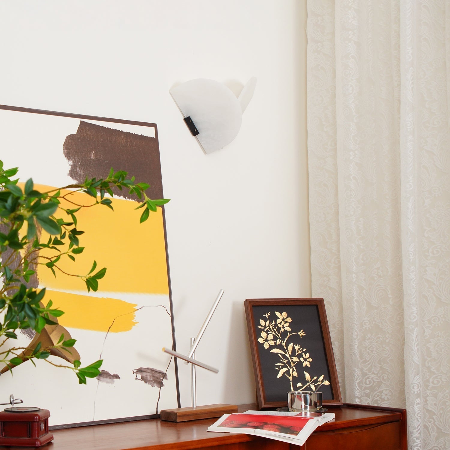 Pase Heart Alabaster Wall Light