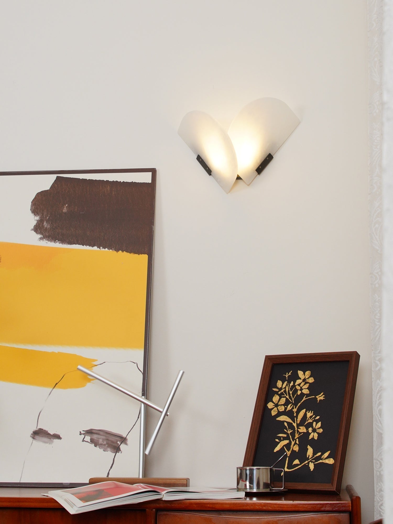 Pase Heart Alabaster Wall Light