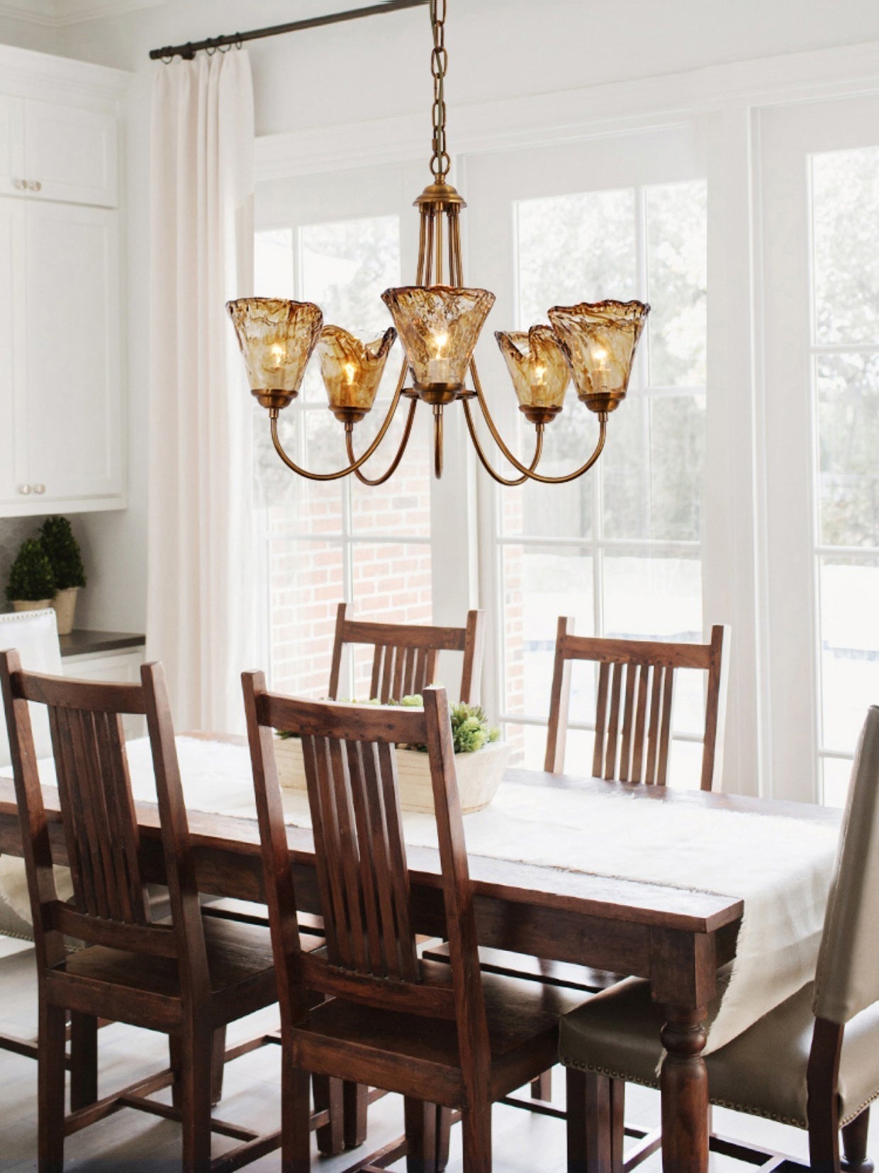 Lumerian Chandelier