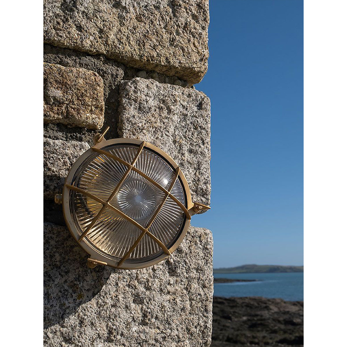 Erthearis Vintage Brass Bunker Sconce Wall Lamp