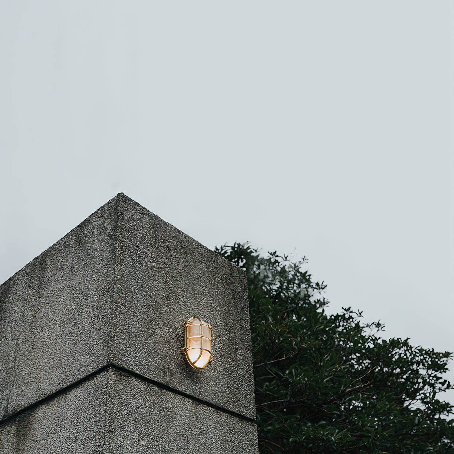 Erthearis Vintage Brass Bunker Sconce Wall Lamp