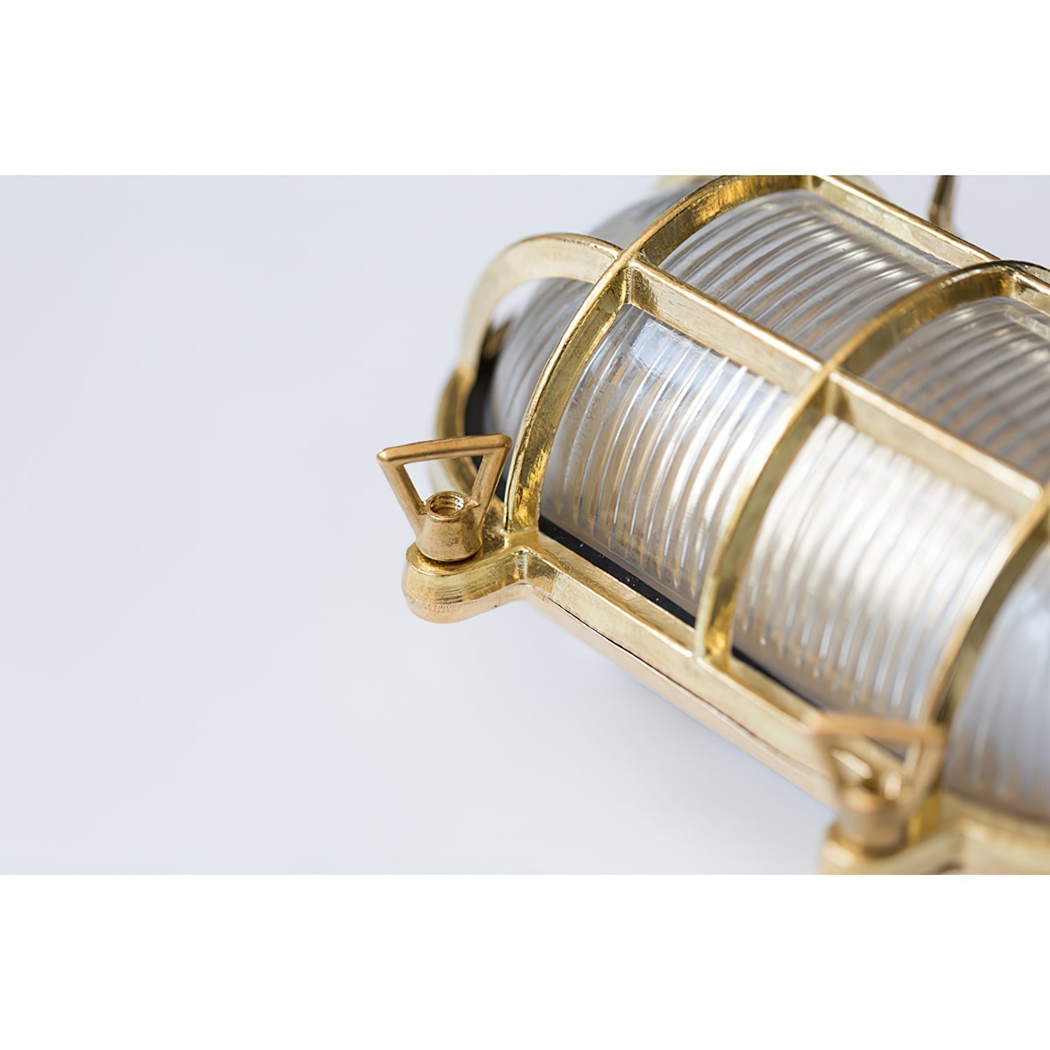Erthearis Vintage Brass Bunker Sconce Wall Lamp