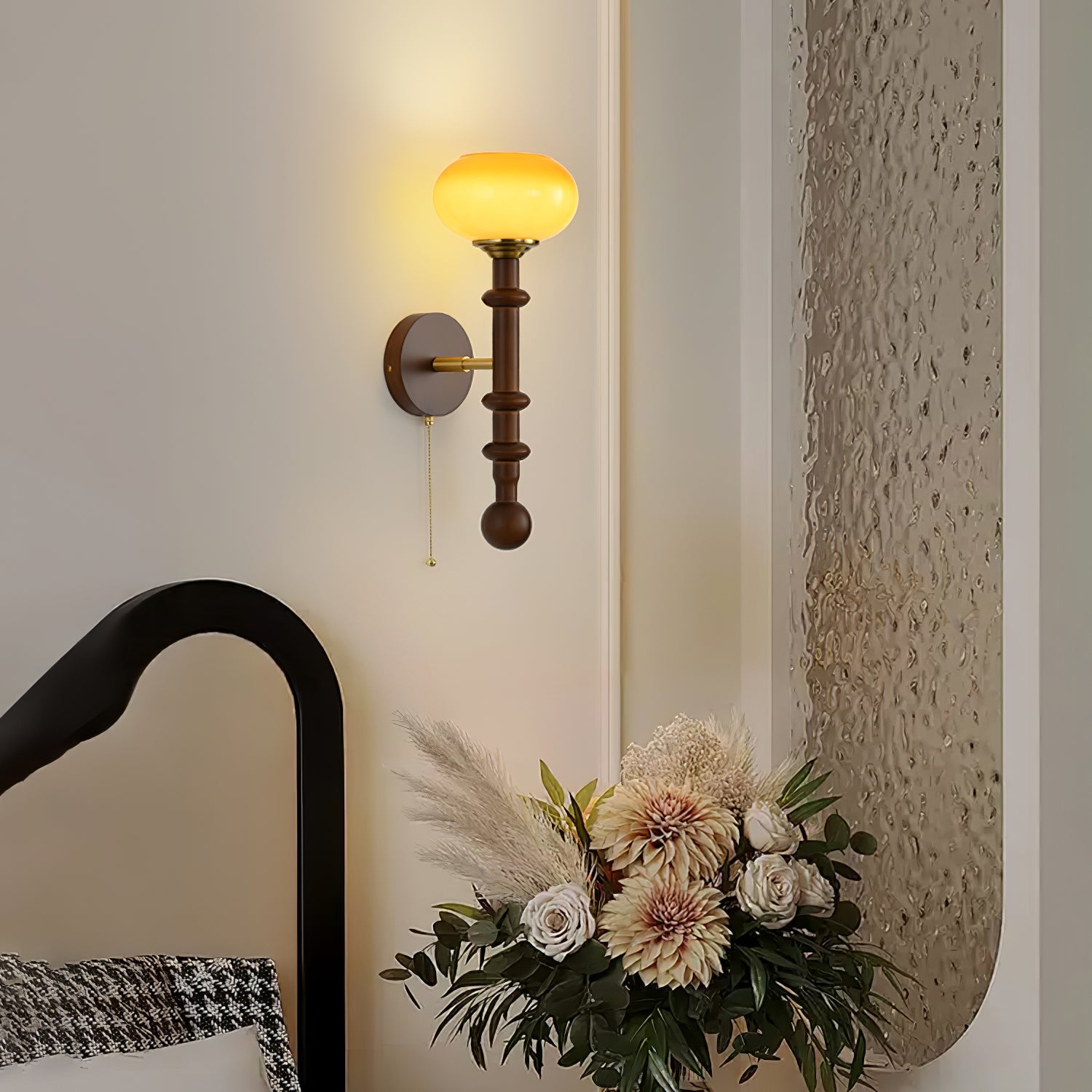 Hilda Roma Elegance Wood Sconce Wall lamp