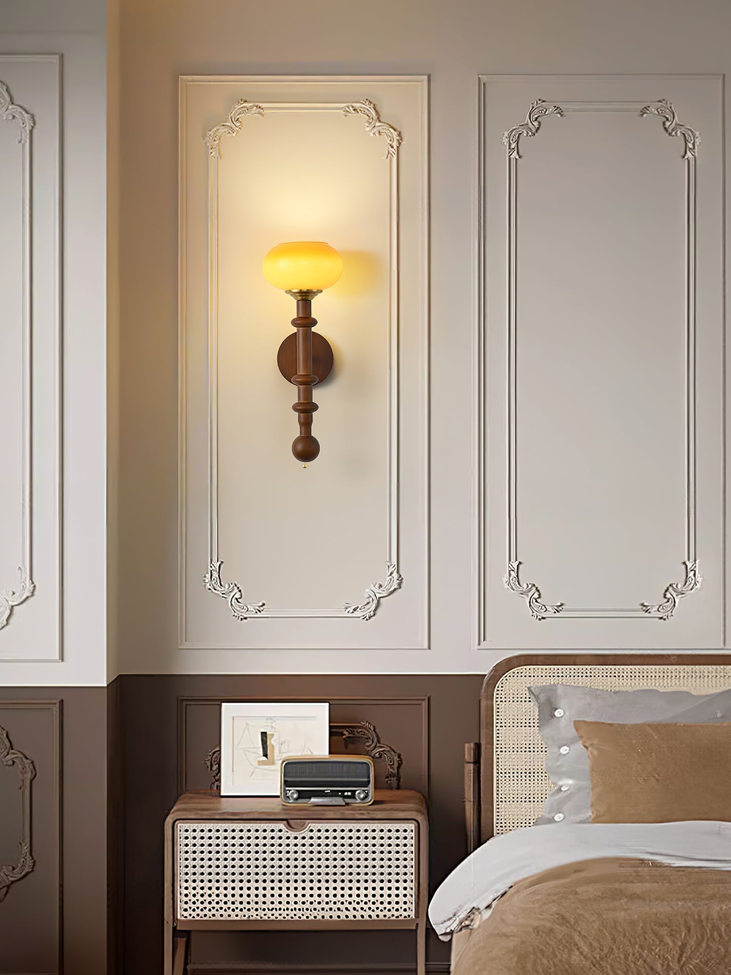 Hilda Roma Elegance Wood Sconce Wall lamp