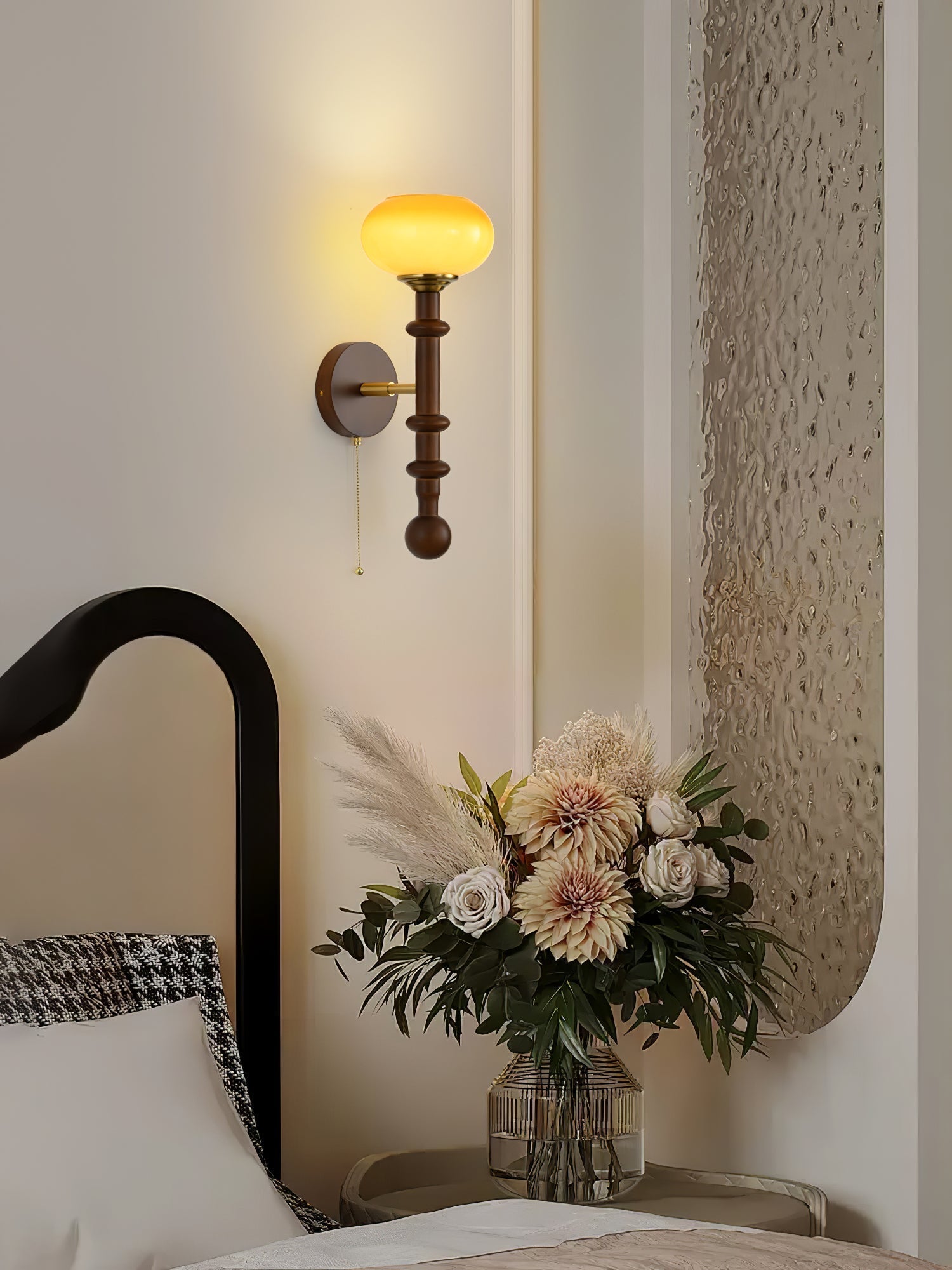 Hilda Roma Elegance Wood Sconce Wall lamp