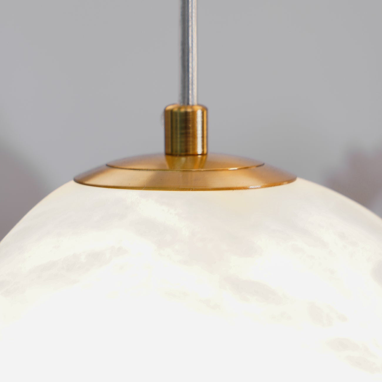 Albiveria Alabaster Pendant Light