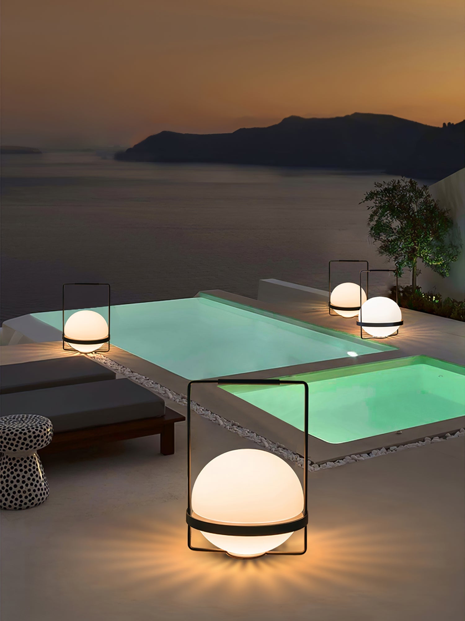 Avenalelia Contemporary Table Lamp