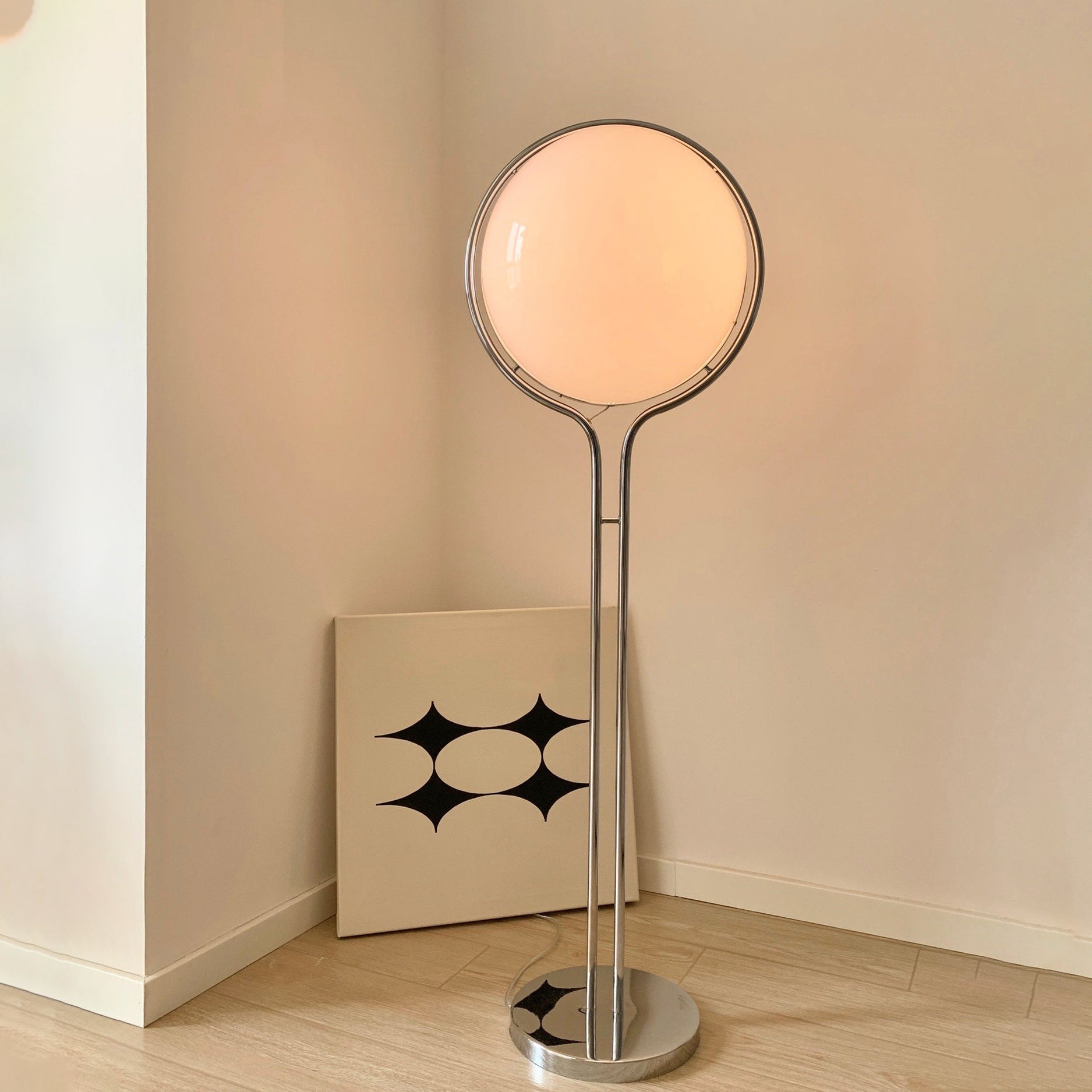 Elaanella Floor Lamp