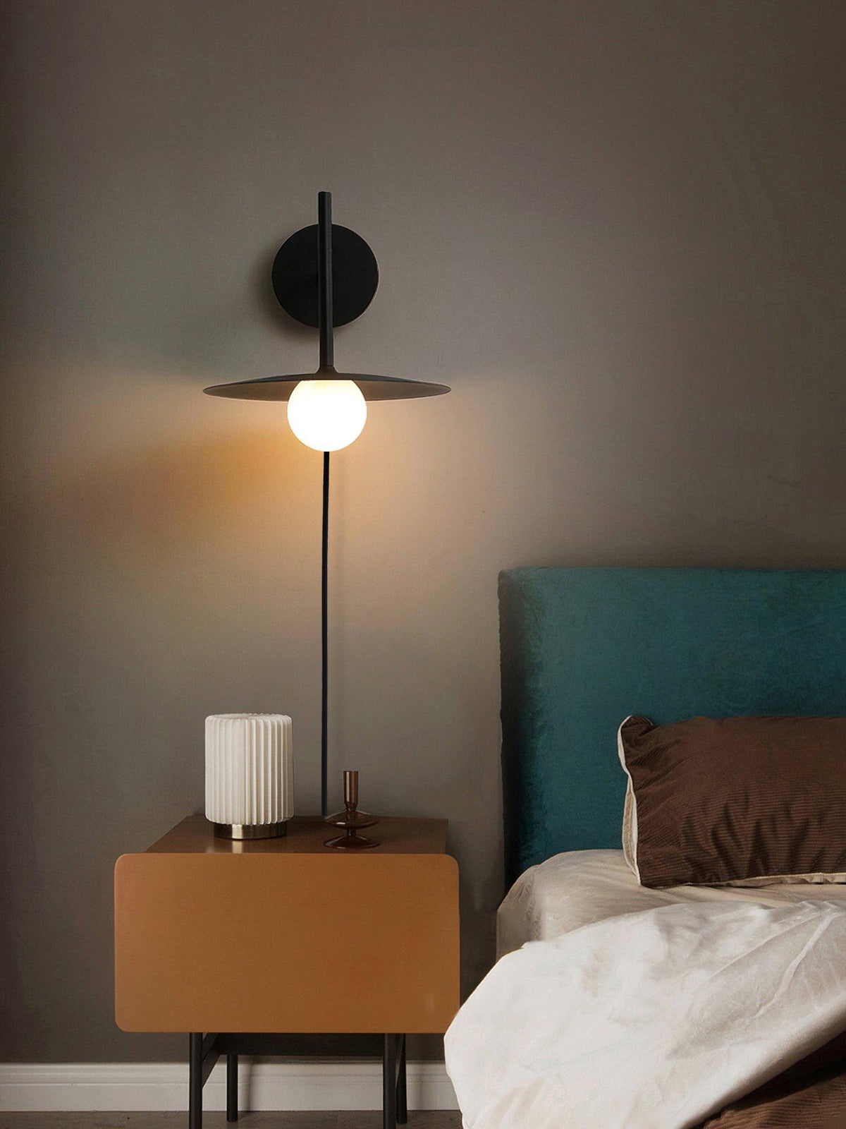 Orsilus Vintage Industrial Plug-In Wall Lamp