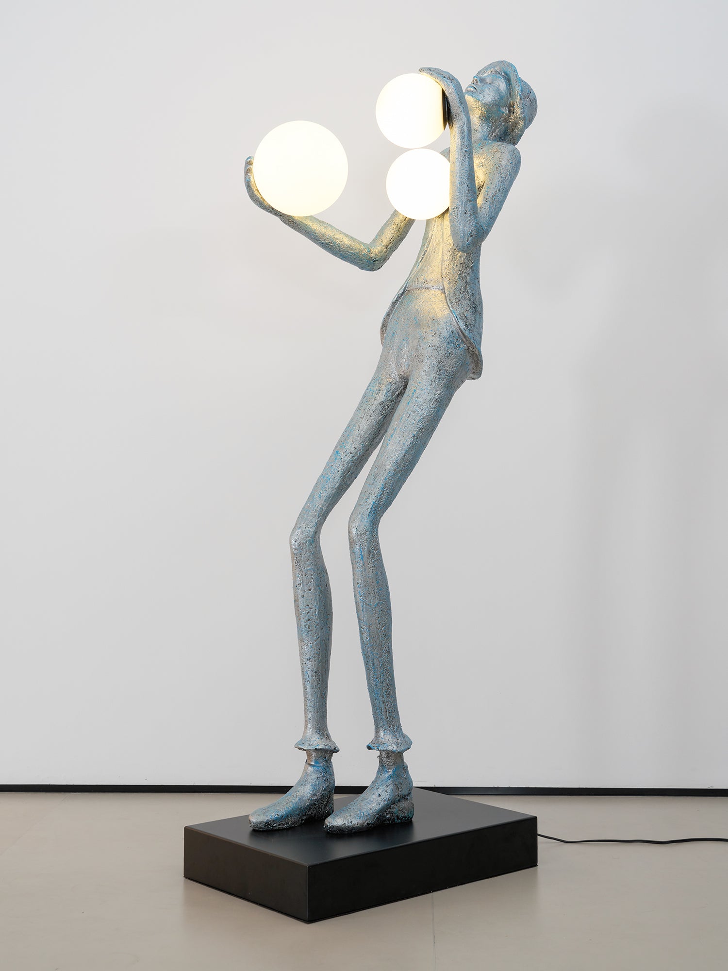 Seloia Gentleman Sculpture Floor Lamp