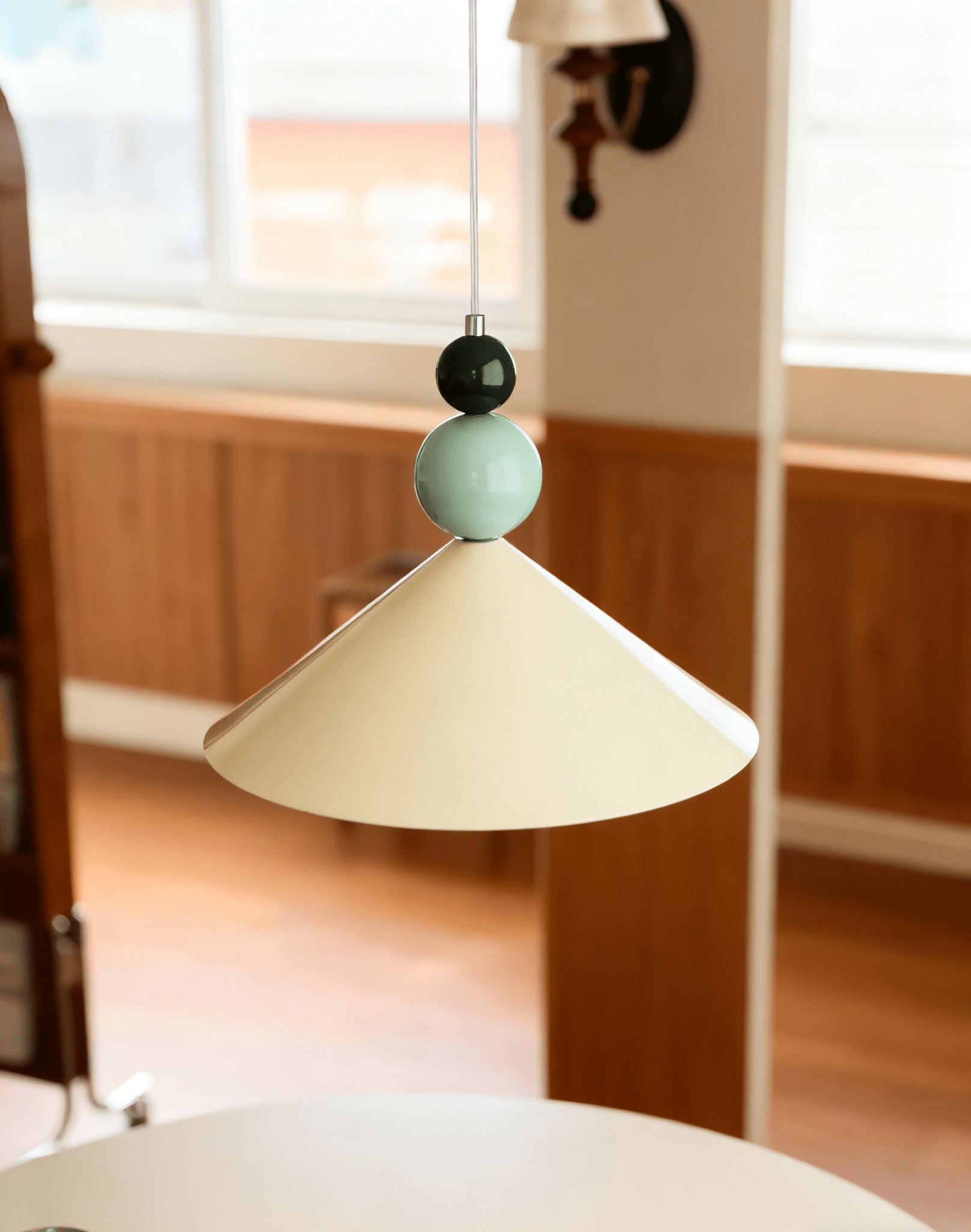Calyreon Orb Pendant Light