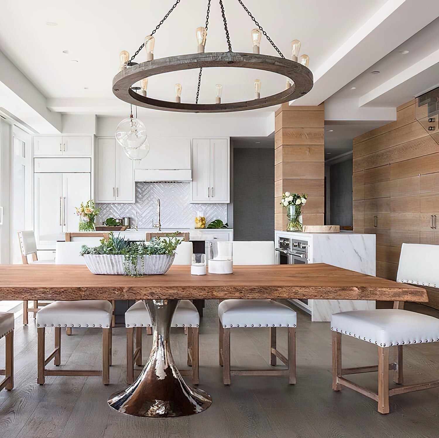 Rinorena Wood Chandelier