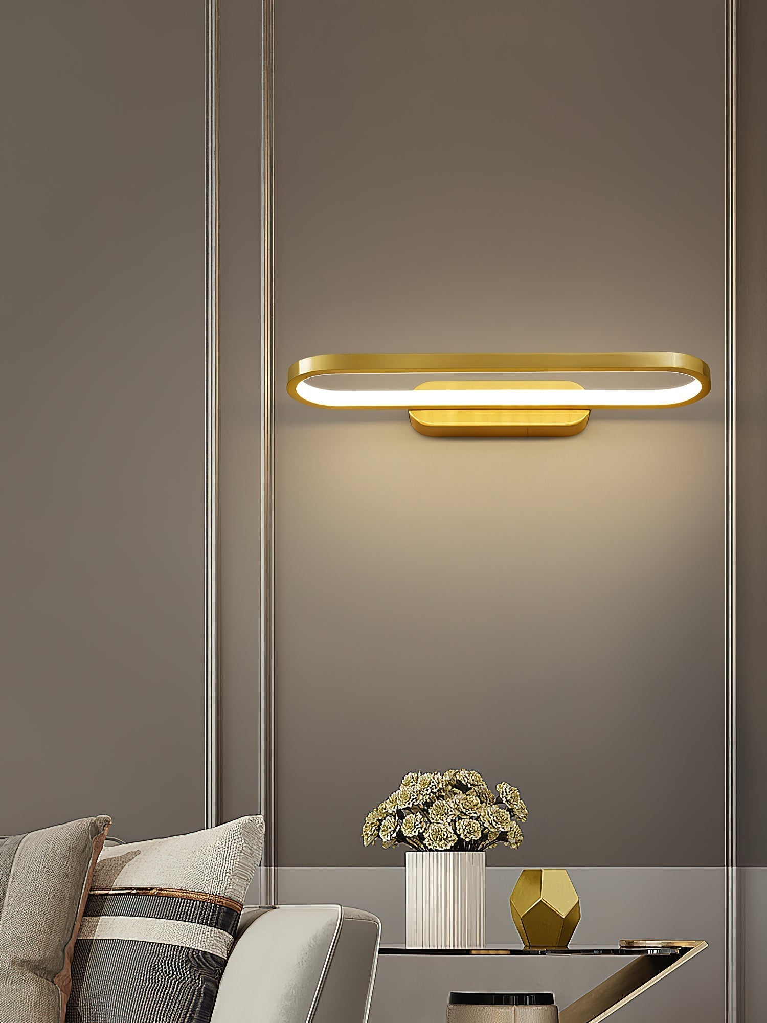 Auryn Wall Lamp
