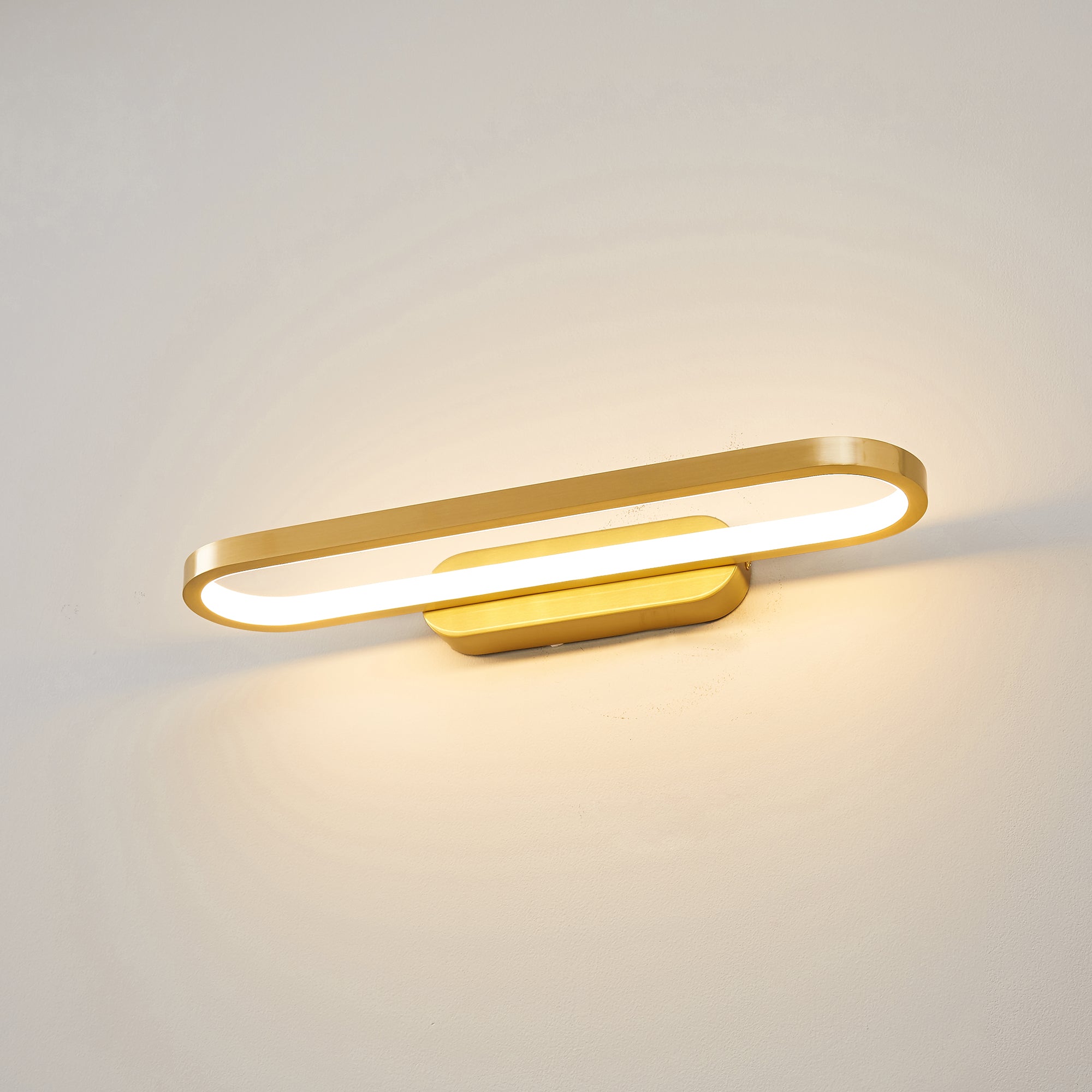 Auryn Wall Lamp
