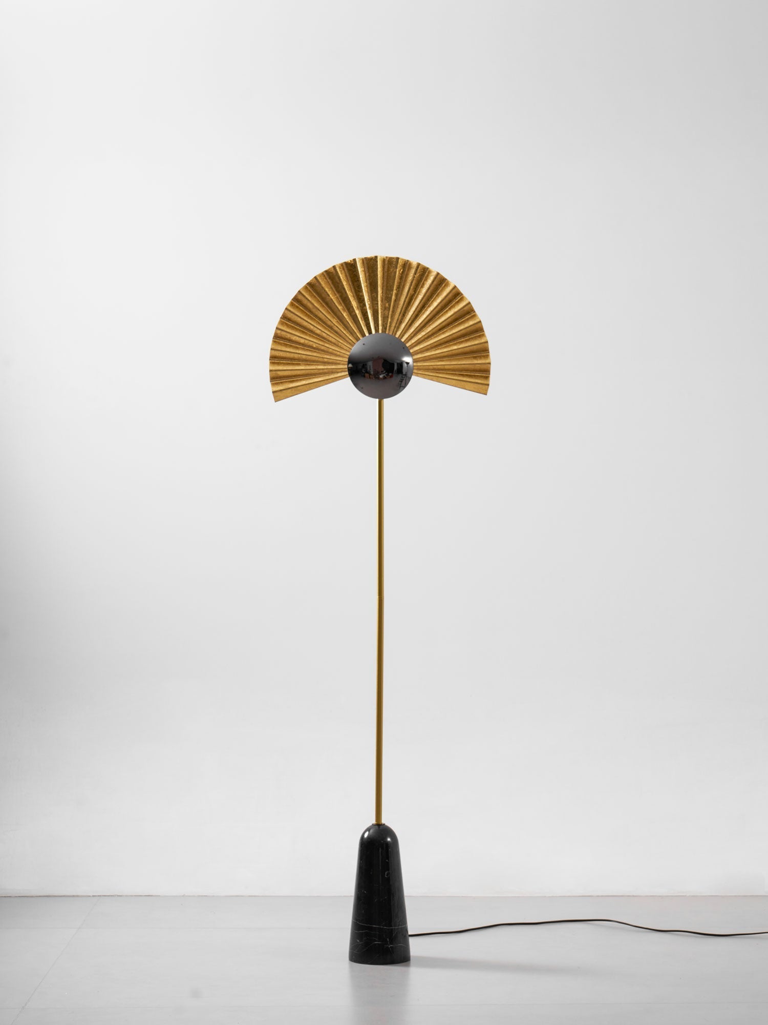 Solvaar Gilded Fan Floor Lamp