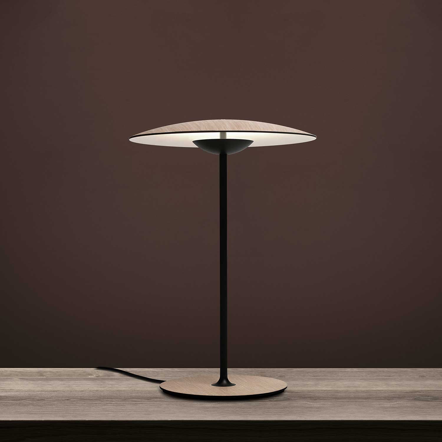 Elaarelia Table Light Slim Minimalist