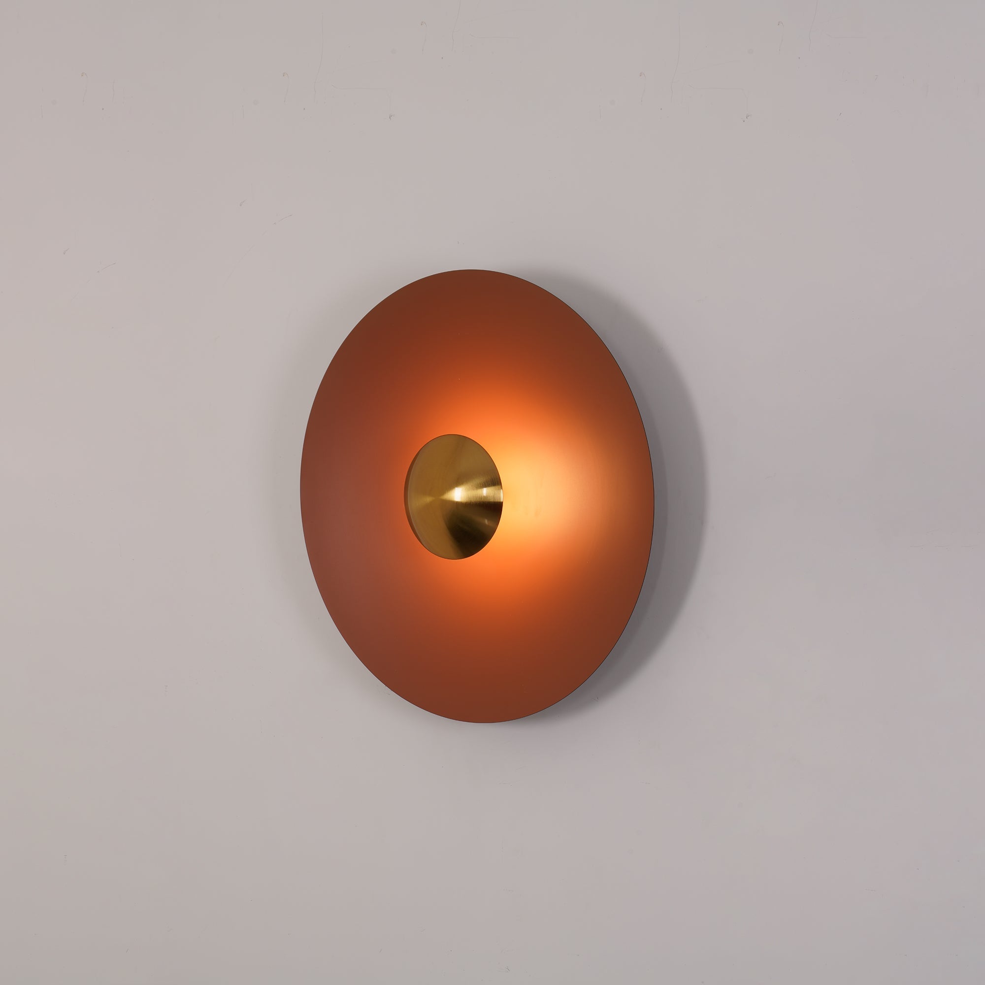 Erlirora Simplicity Glow Plug-in Wall Light