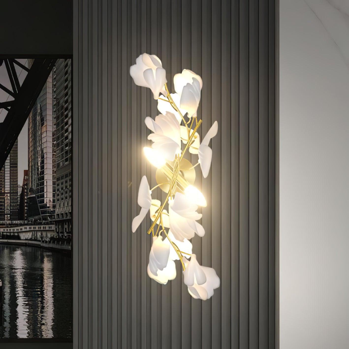 Solivaya Wall Lamp Gingko Flowers Brass