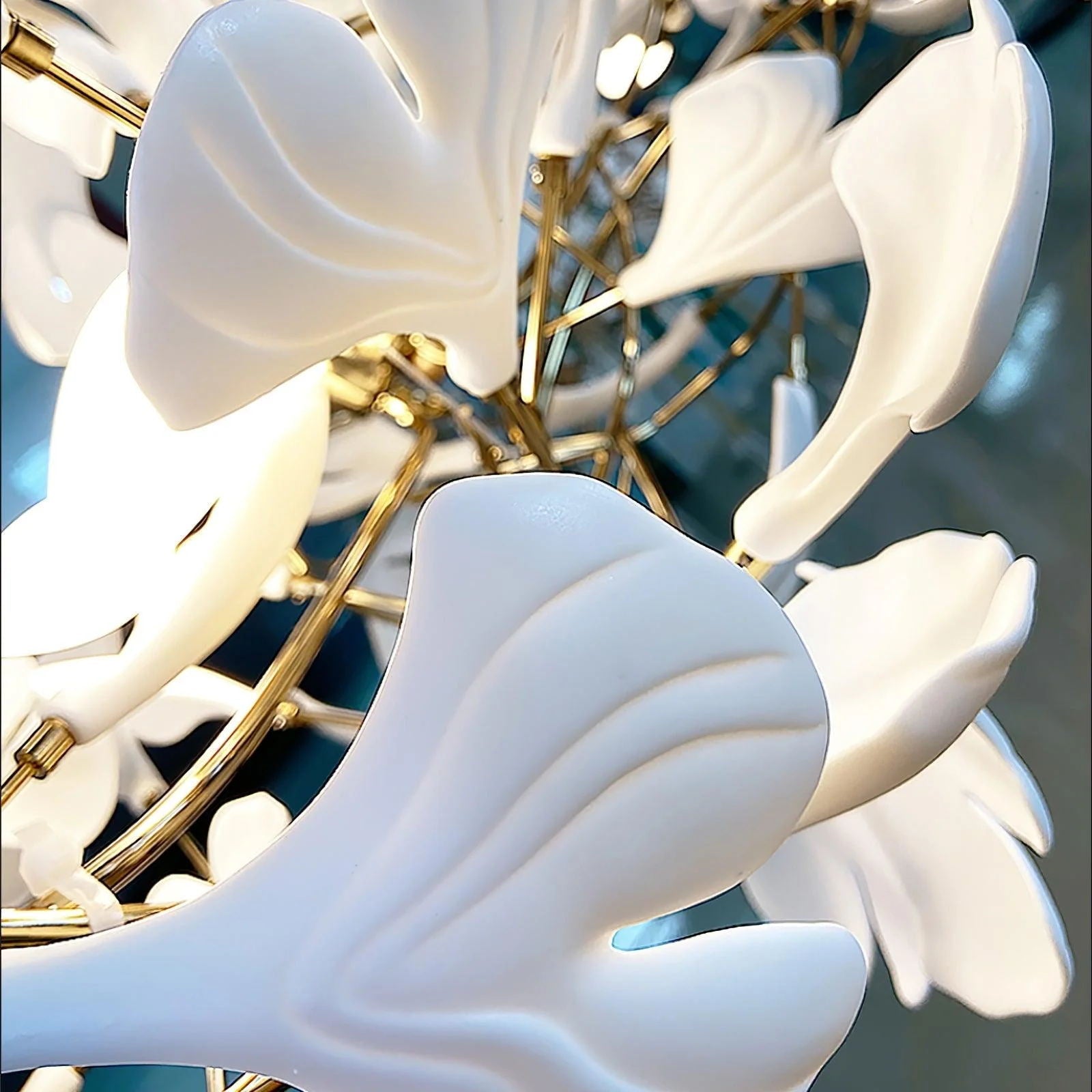 Eurzoris Gingko Leaf Chandelier