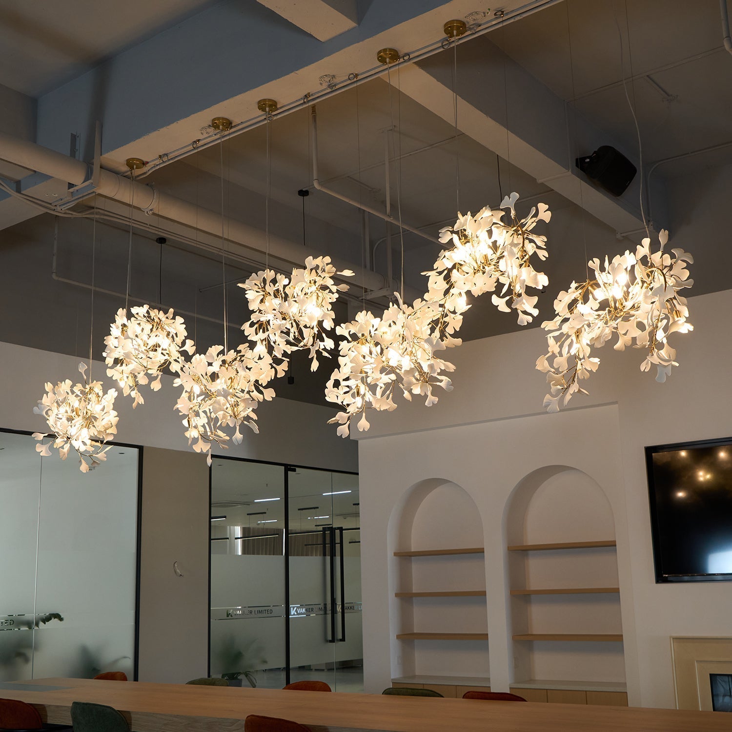 Ririxel Pendant Lamp Gingko Ceramic Petals Gold