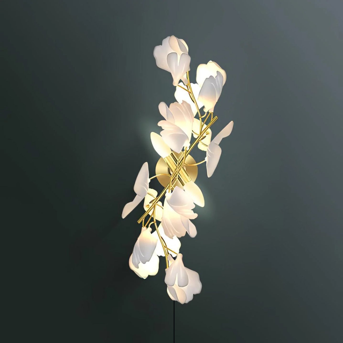 Solivaya Wall Lamp Gingko Flowers Brass