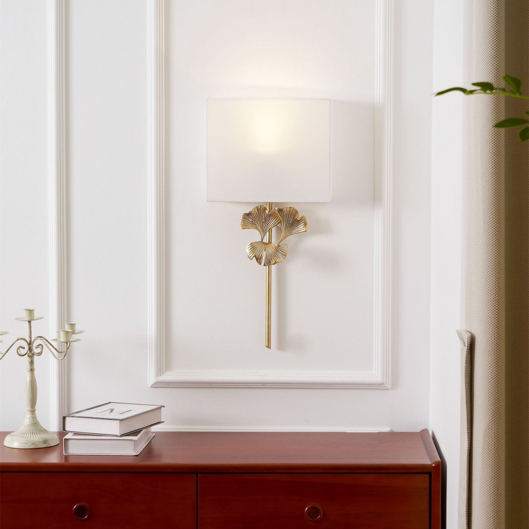 Mirelora Wall Lamp