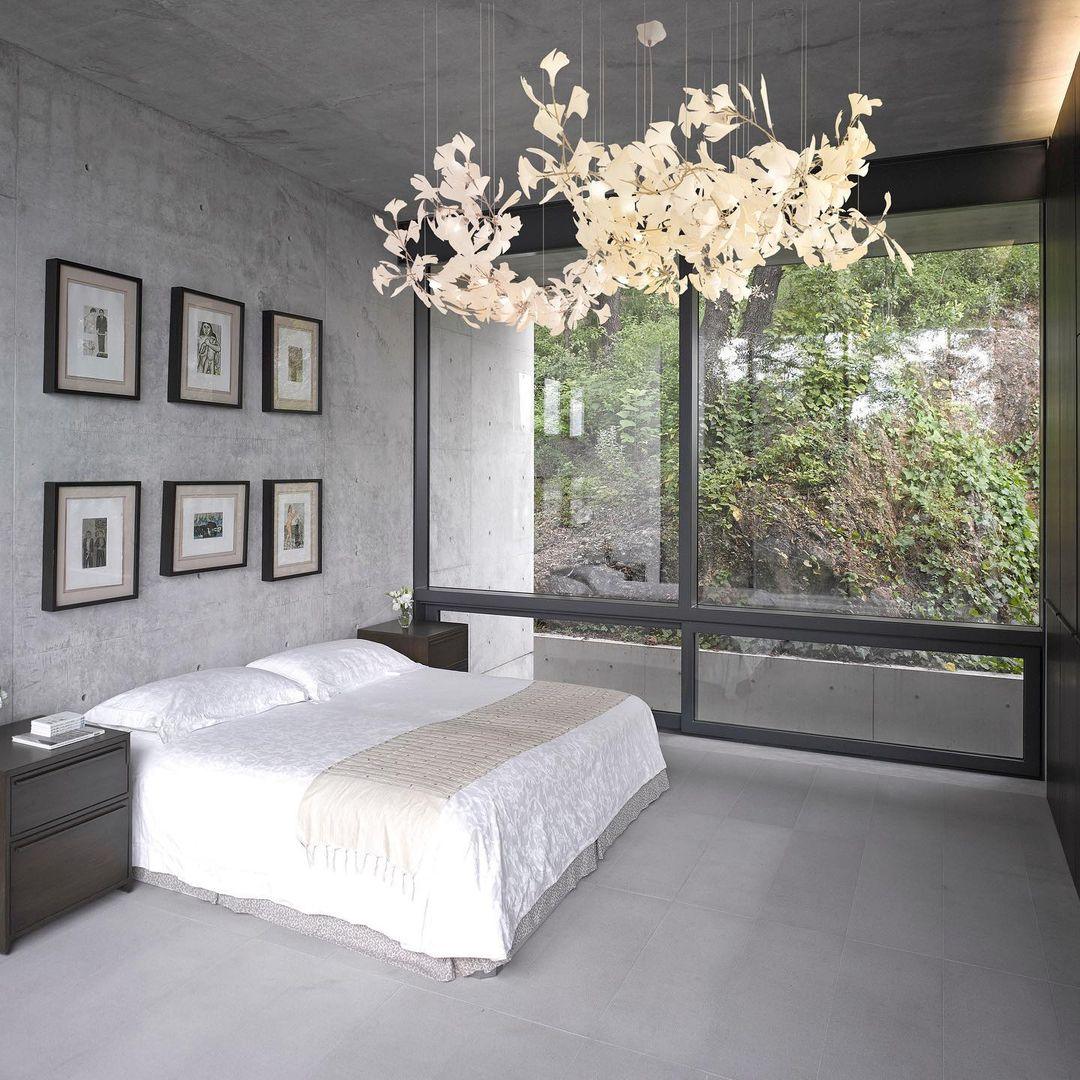 Tarenis Ceramics Artistic Chandelier