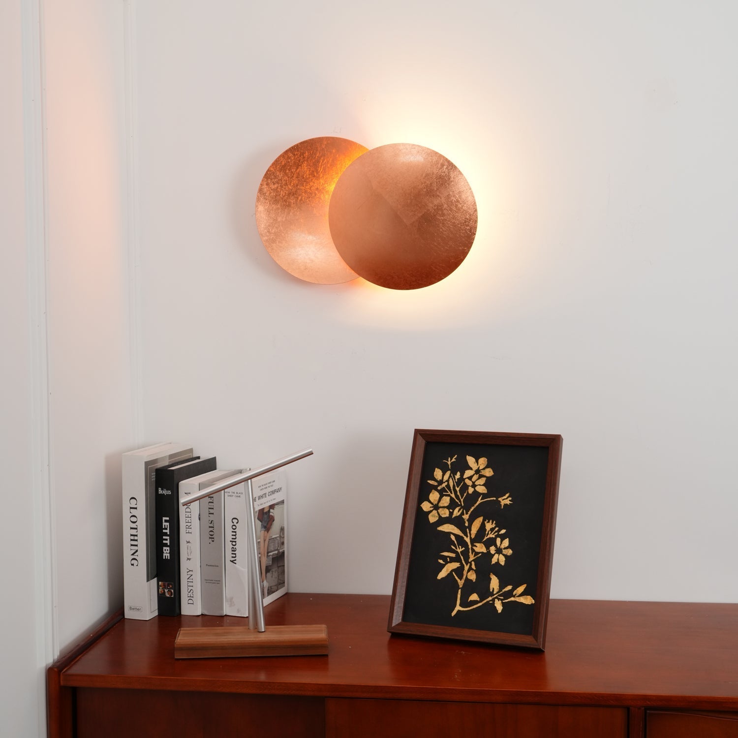 Fioris Modern Minimalist Art Wall Lamp